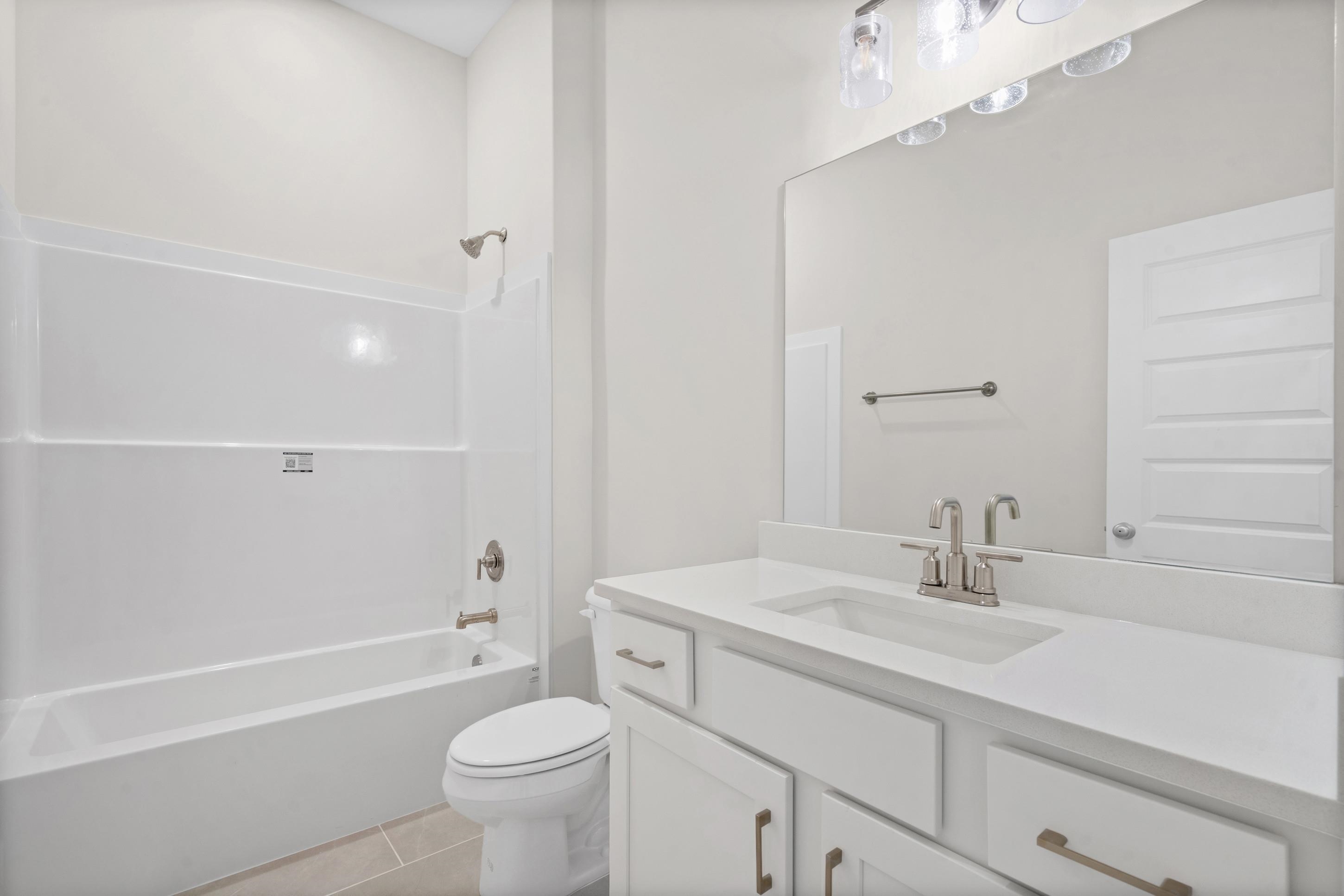 9915 Delphinium Dr N Property Photo 14