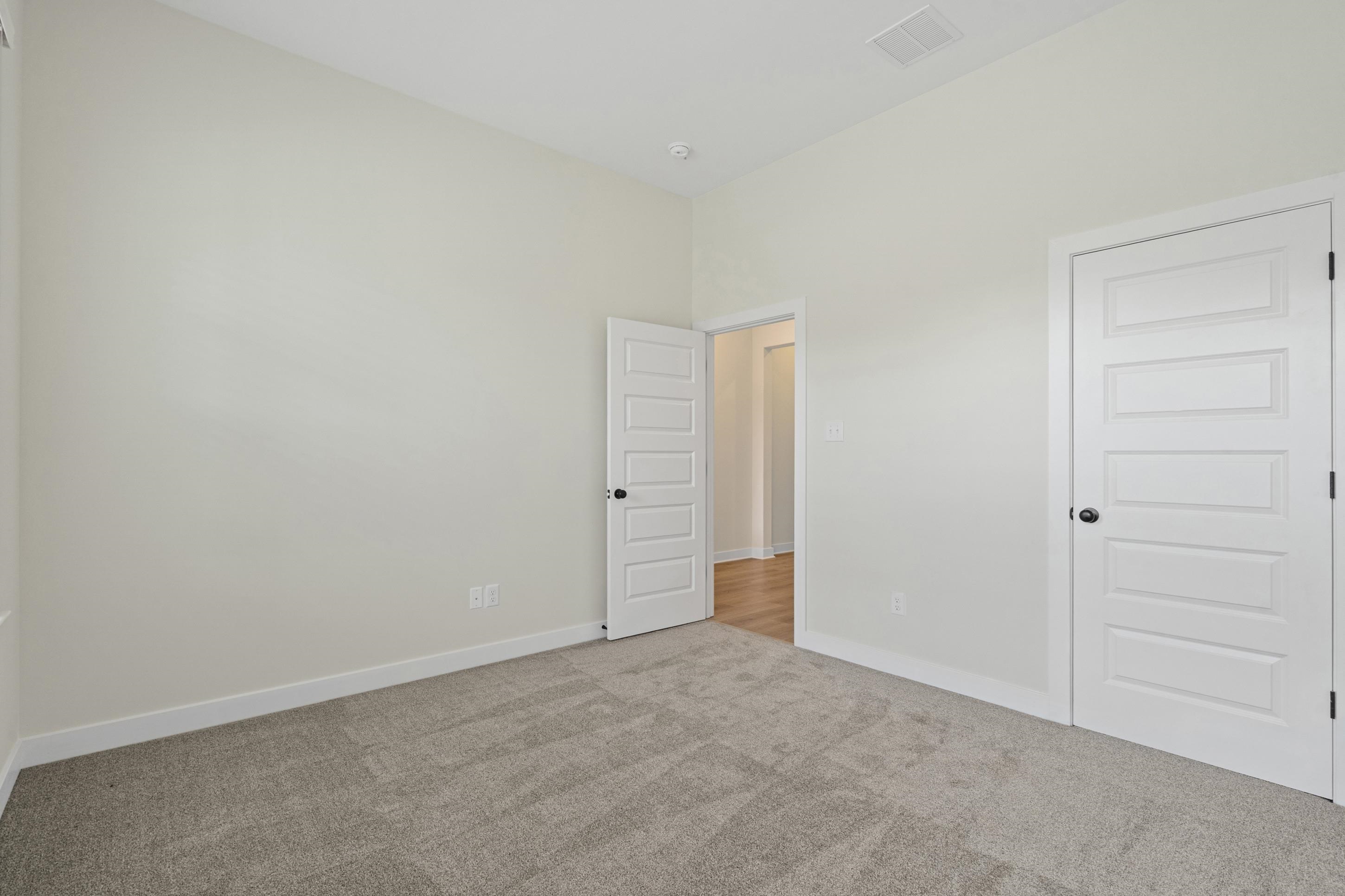 9919 Delphinium Dr N Property Photo 12