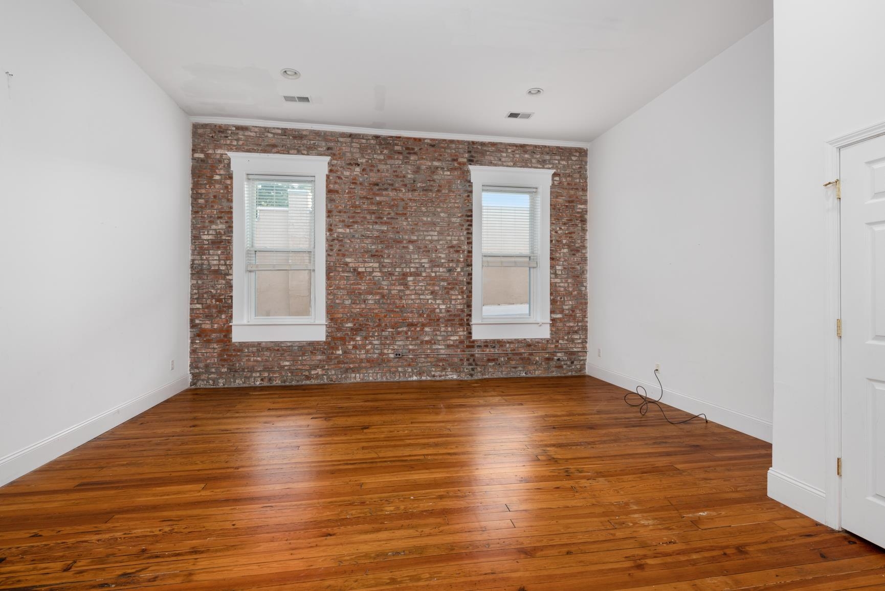 107/109 Pleasant Ave Property Photo 19