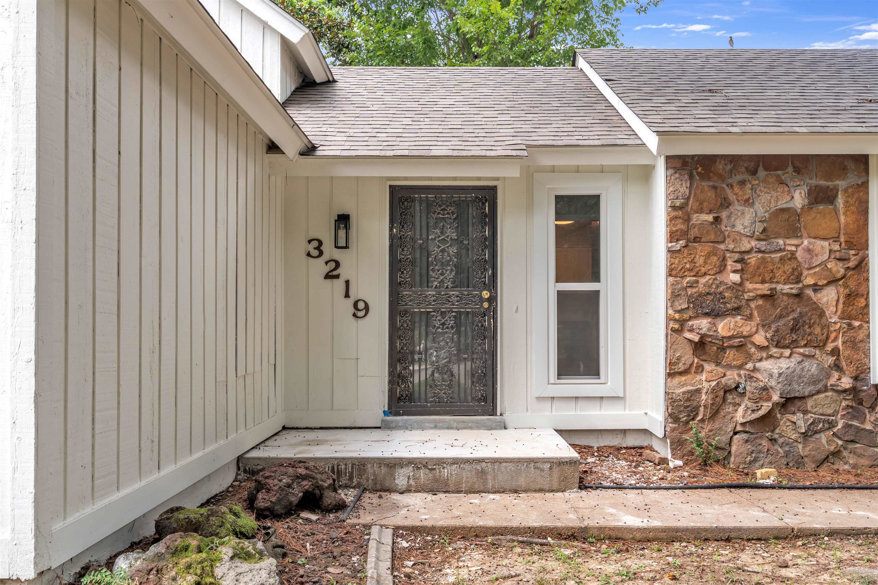 3219 Wythe Dr Property Photo 4