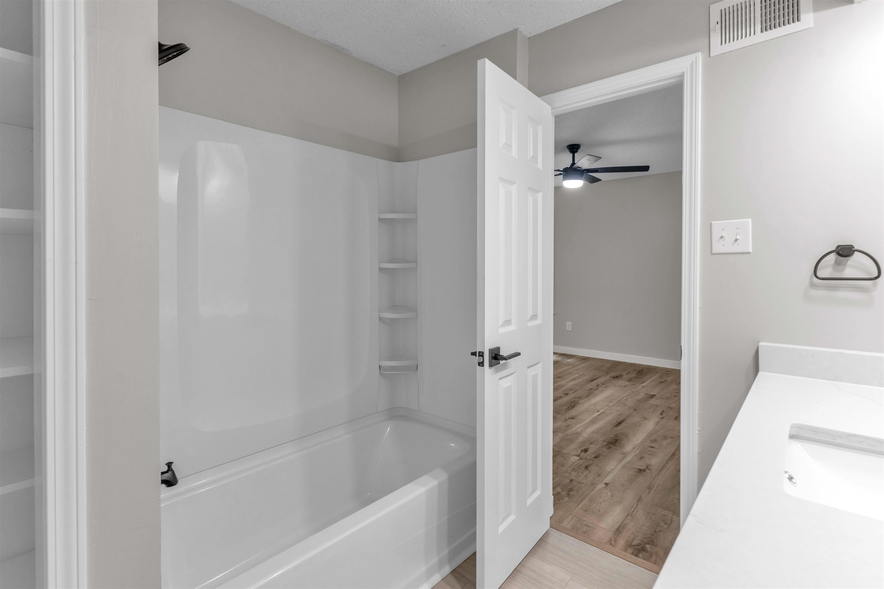 3219 Wythe Dr Property Photo 20