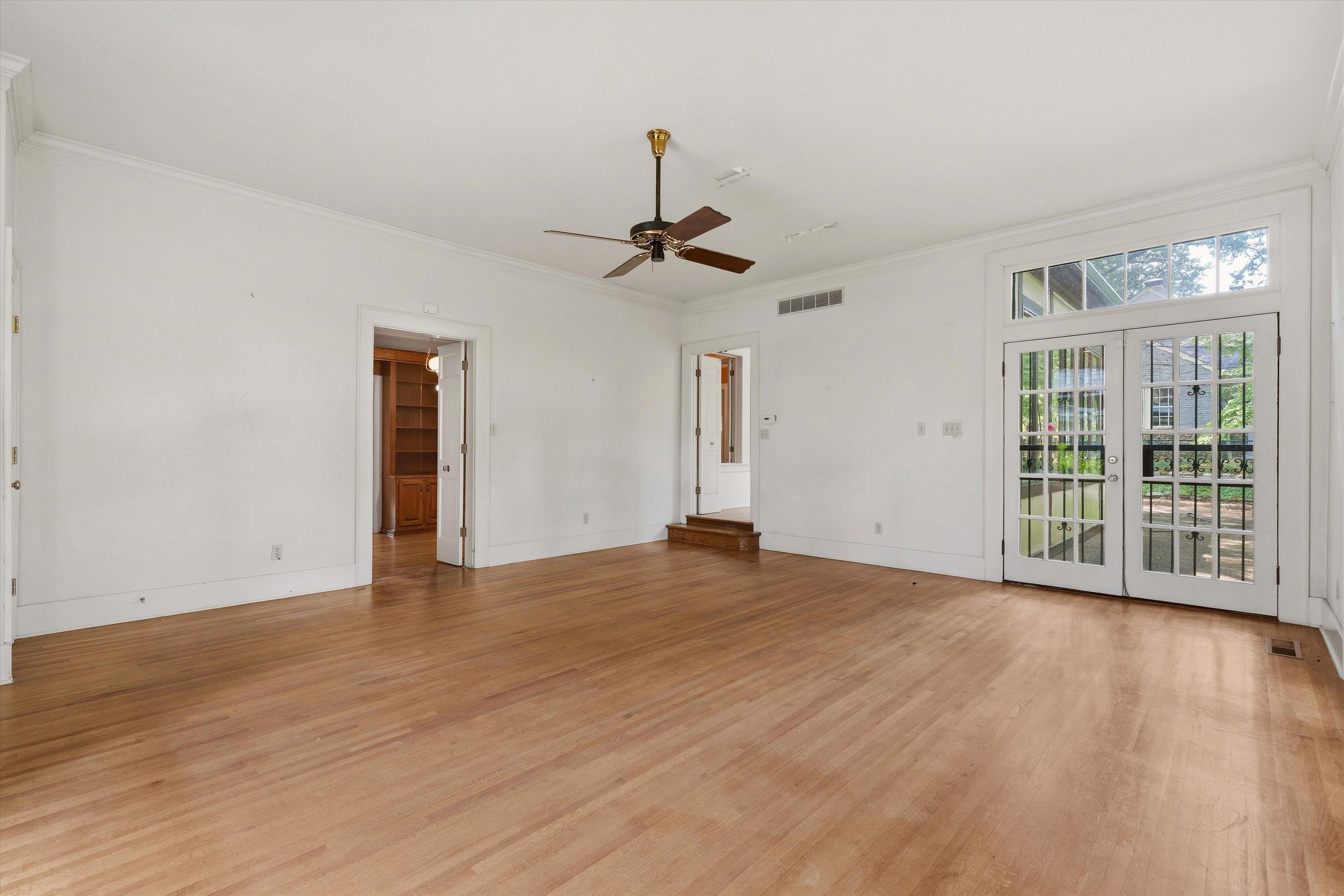 2816 Central Ave Property Photo 17