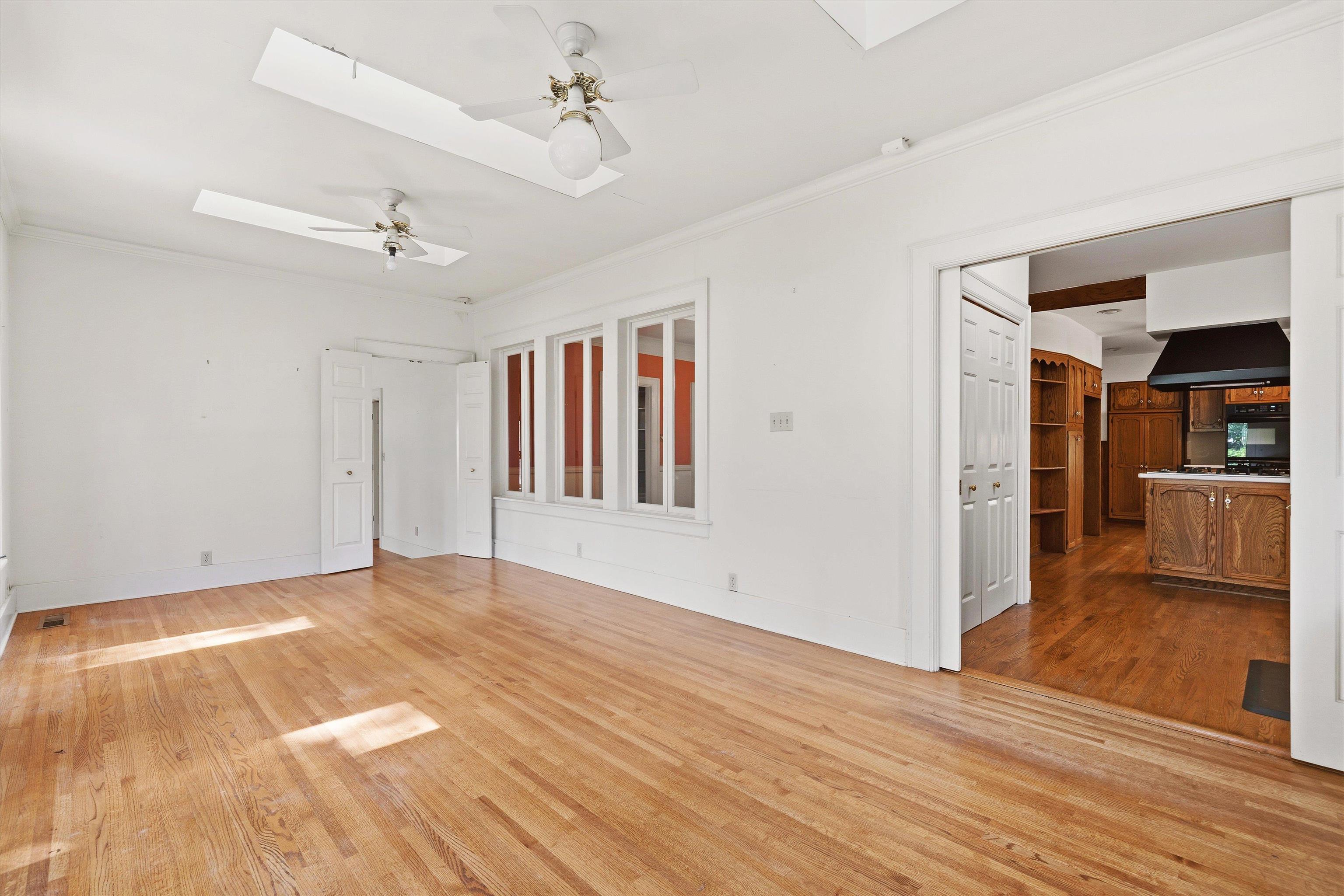 2816 Central Ave Property Photo 19