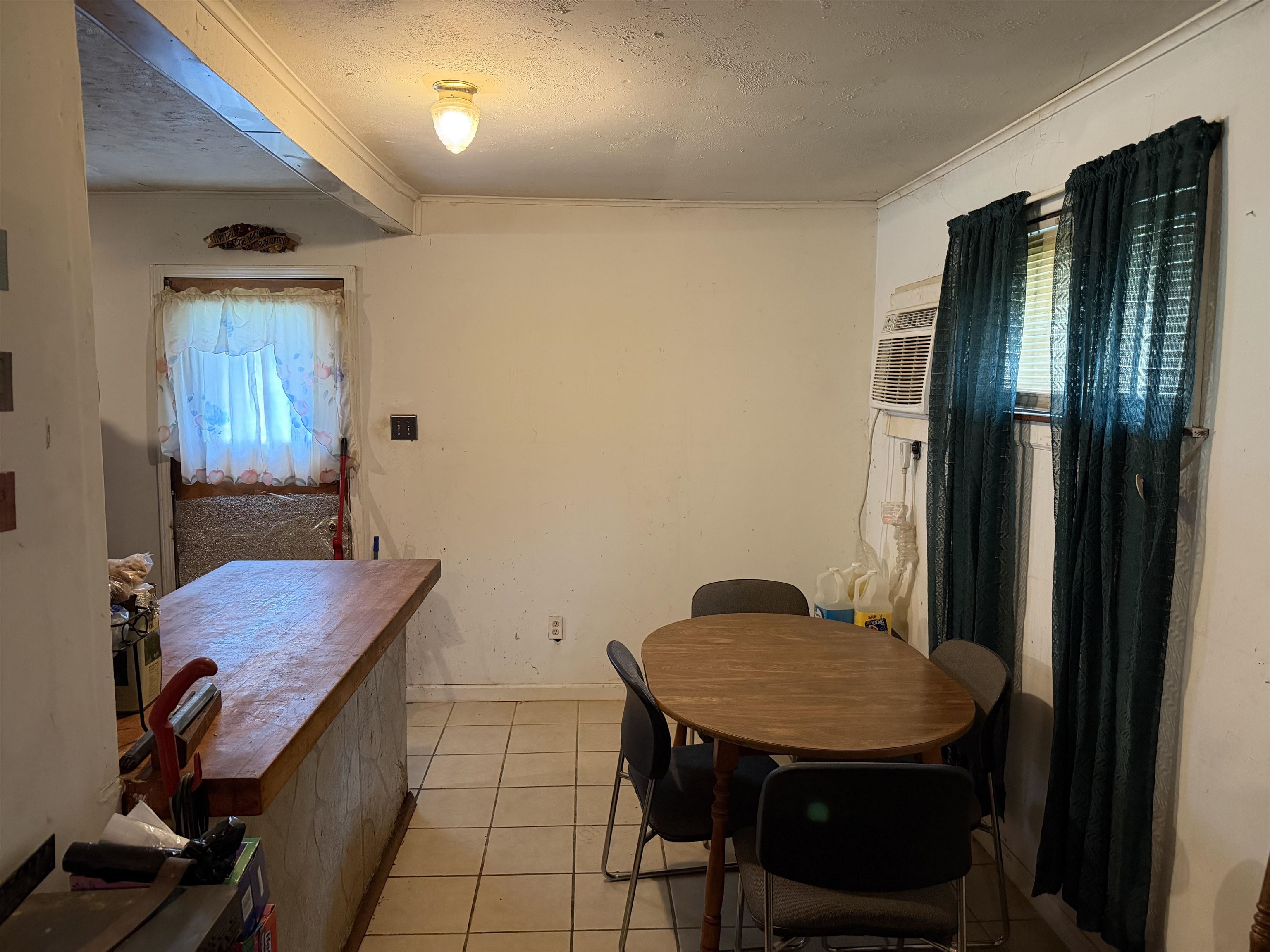 3158 Ford Rd Property Photo 8