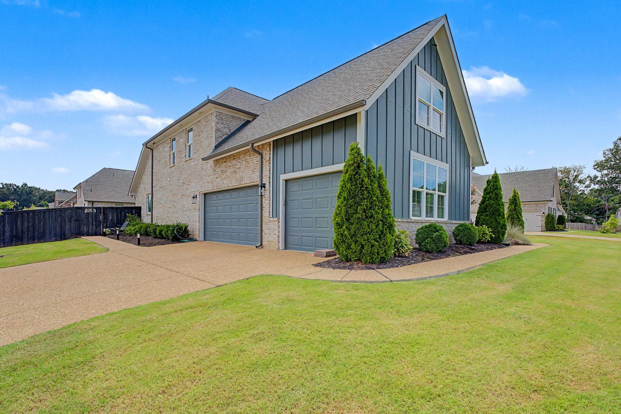 6425 Sallows Cv Property Photo 40