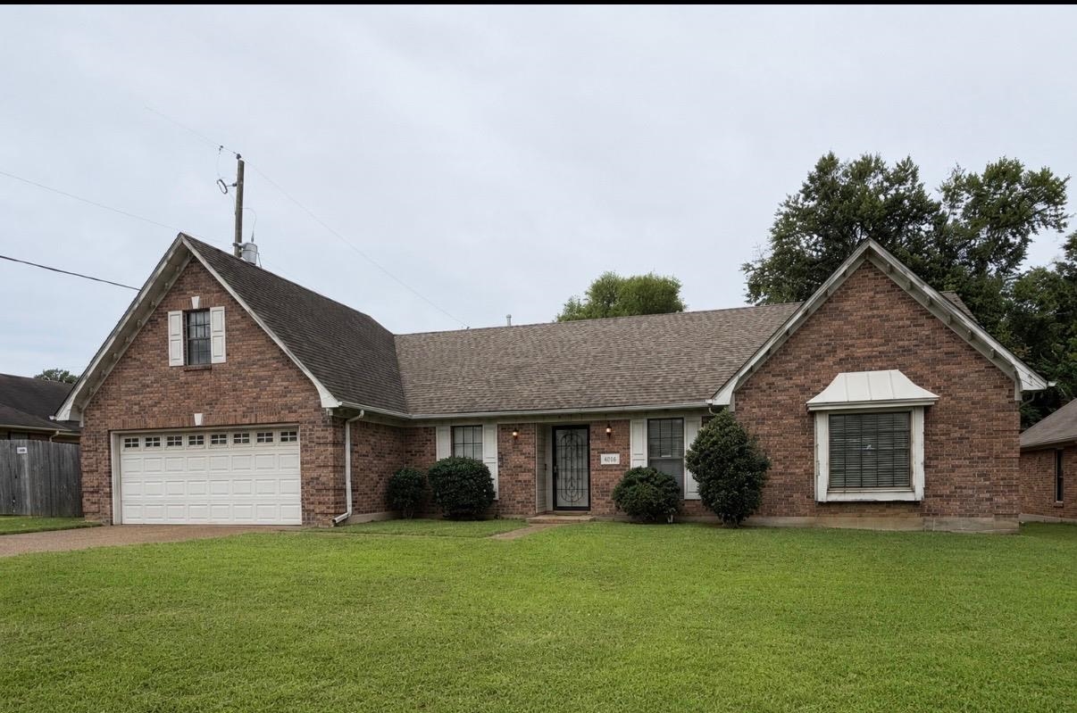 4393 MANOR BRIER DR Property Photo 1