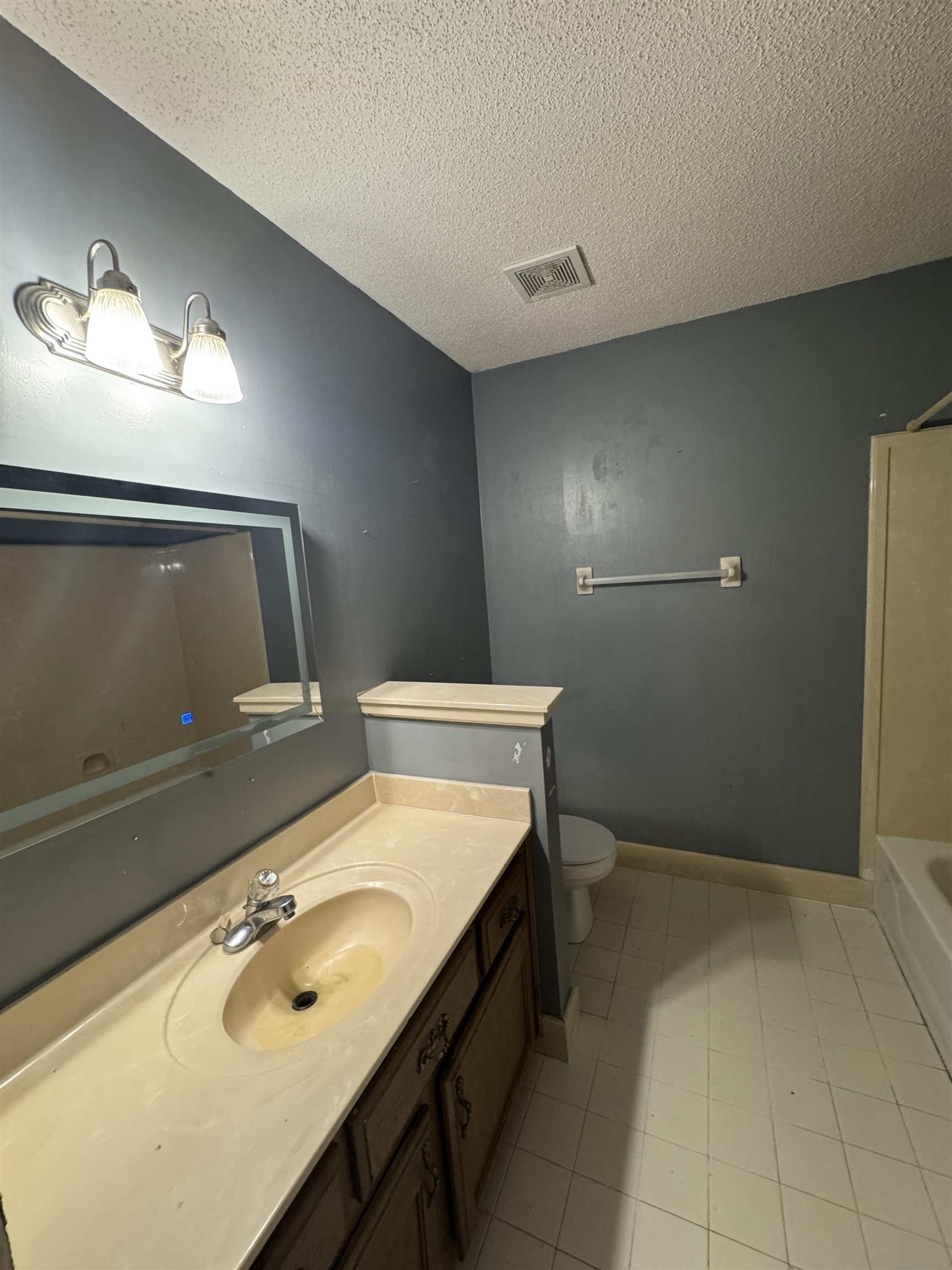 4393 Manor Brier Dr Property Photo 10