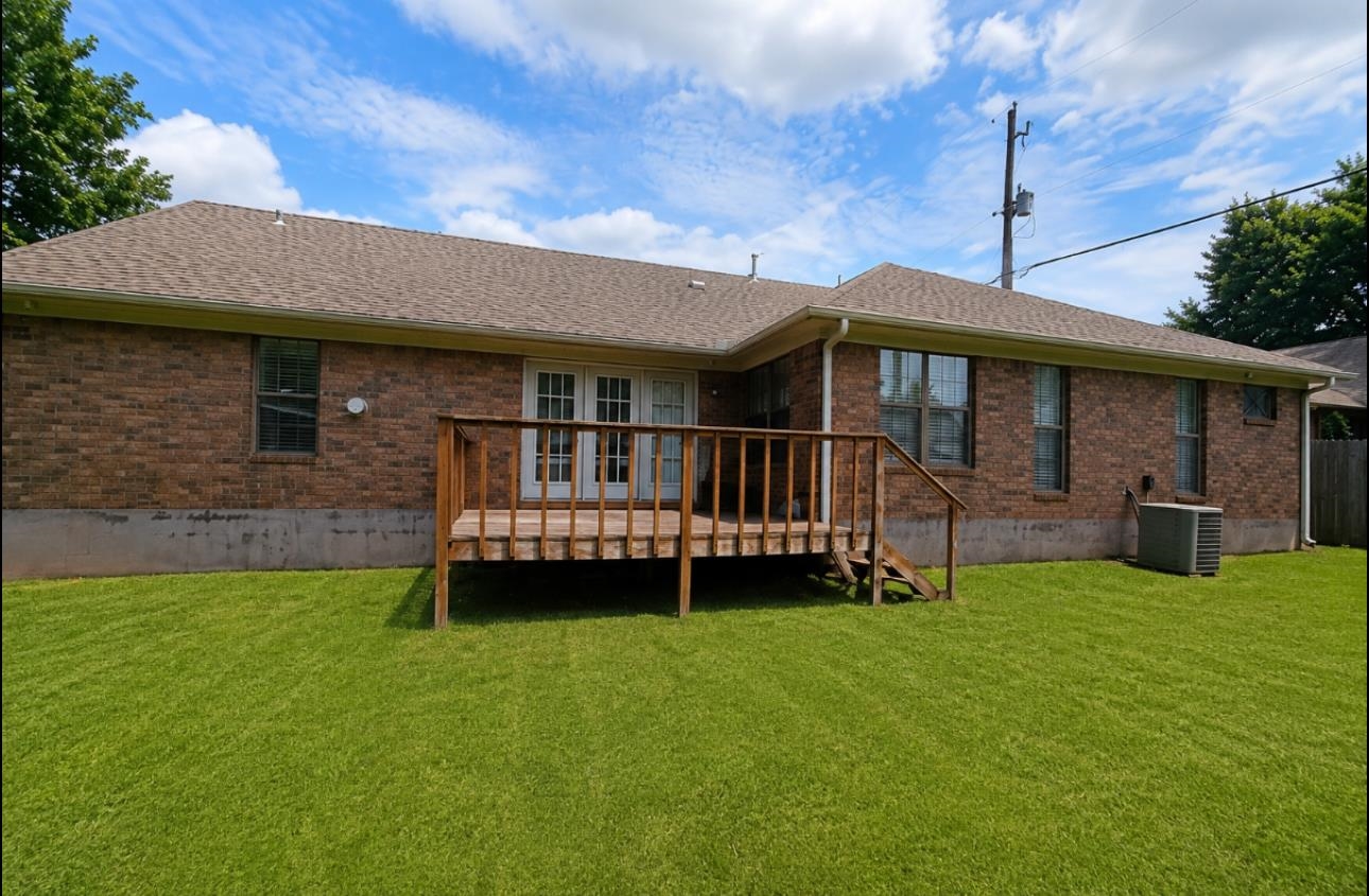 4393 Manor Brier Dr Property Photo 19