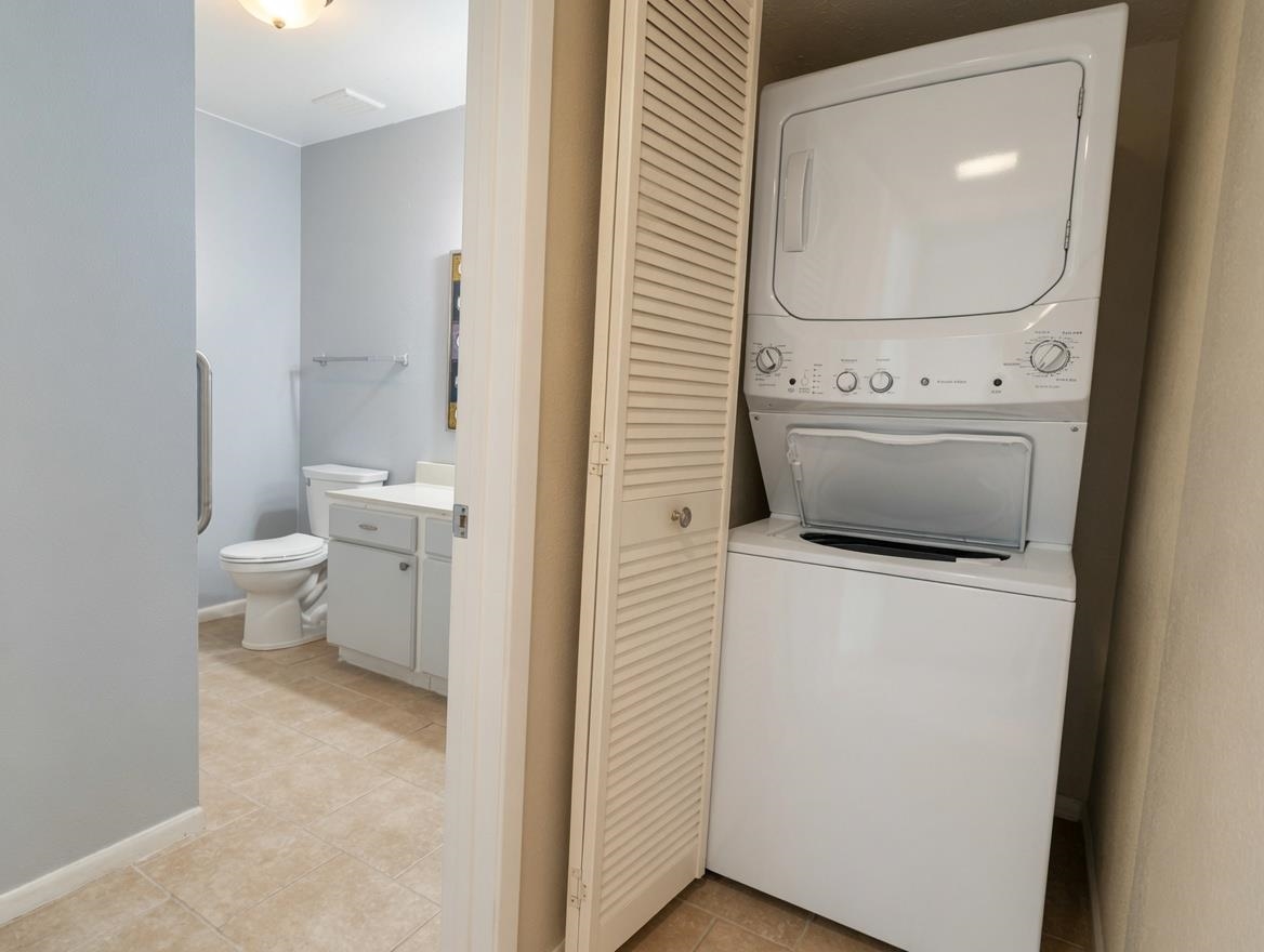 821 Merrywood Gln 1 Property Photo 9