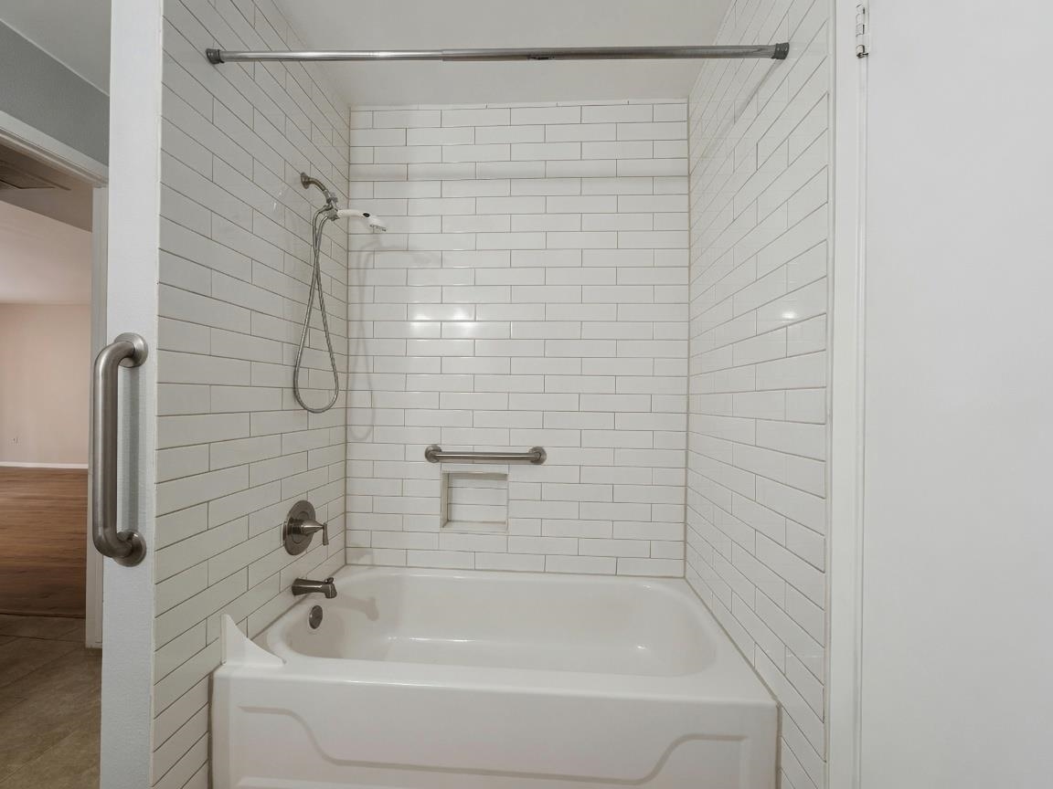 821 Merrywood Gln 1 Property Photo 11