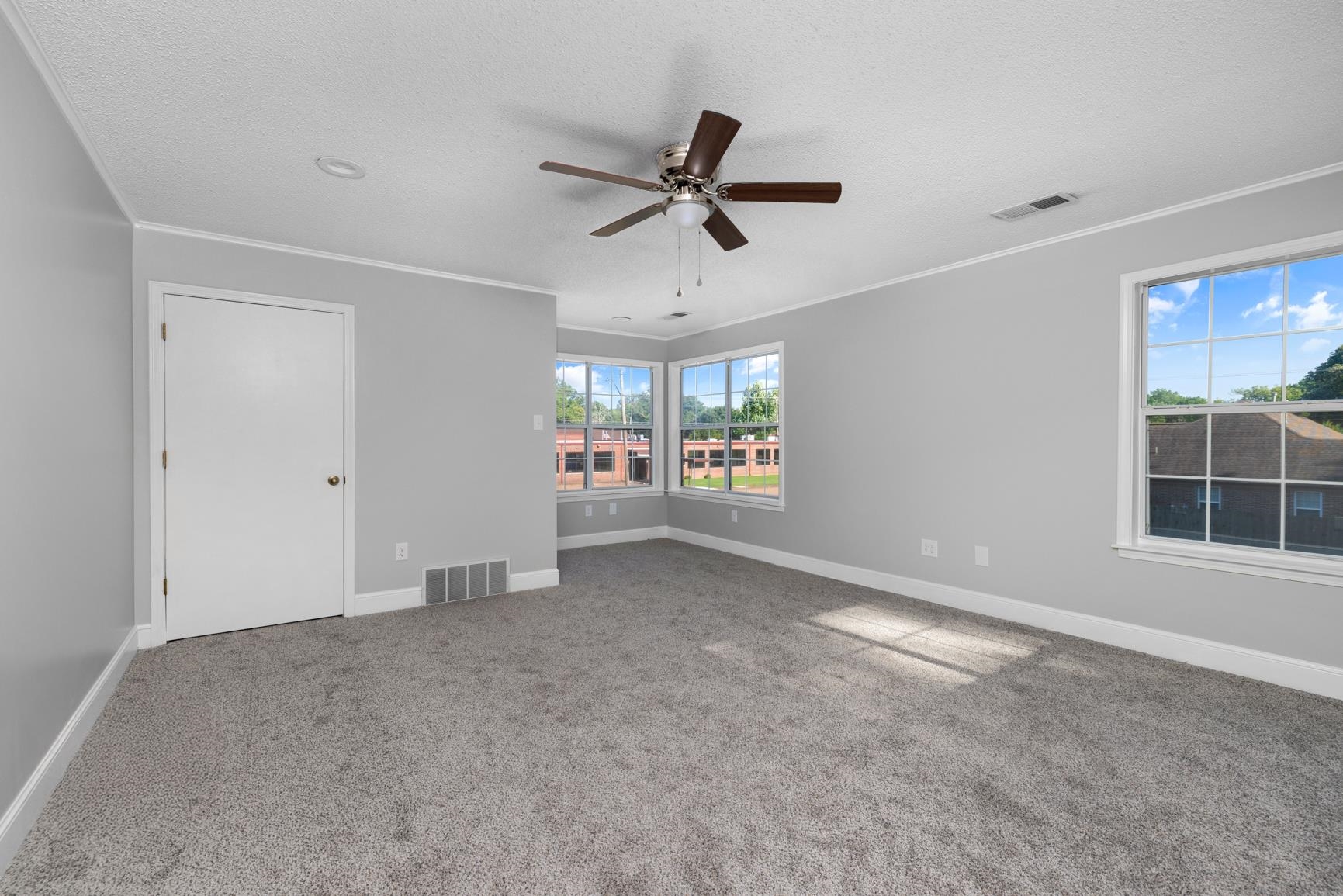 8033 Chambers St Property Photo 28