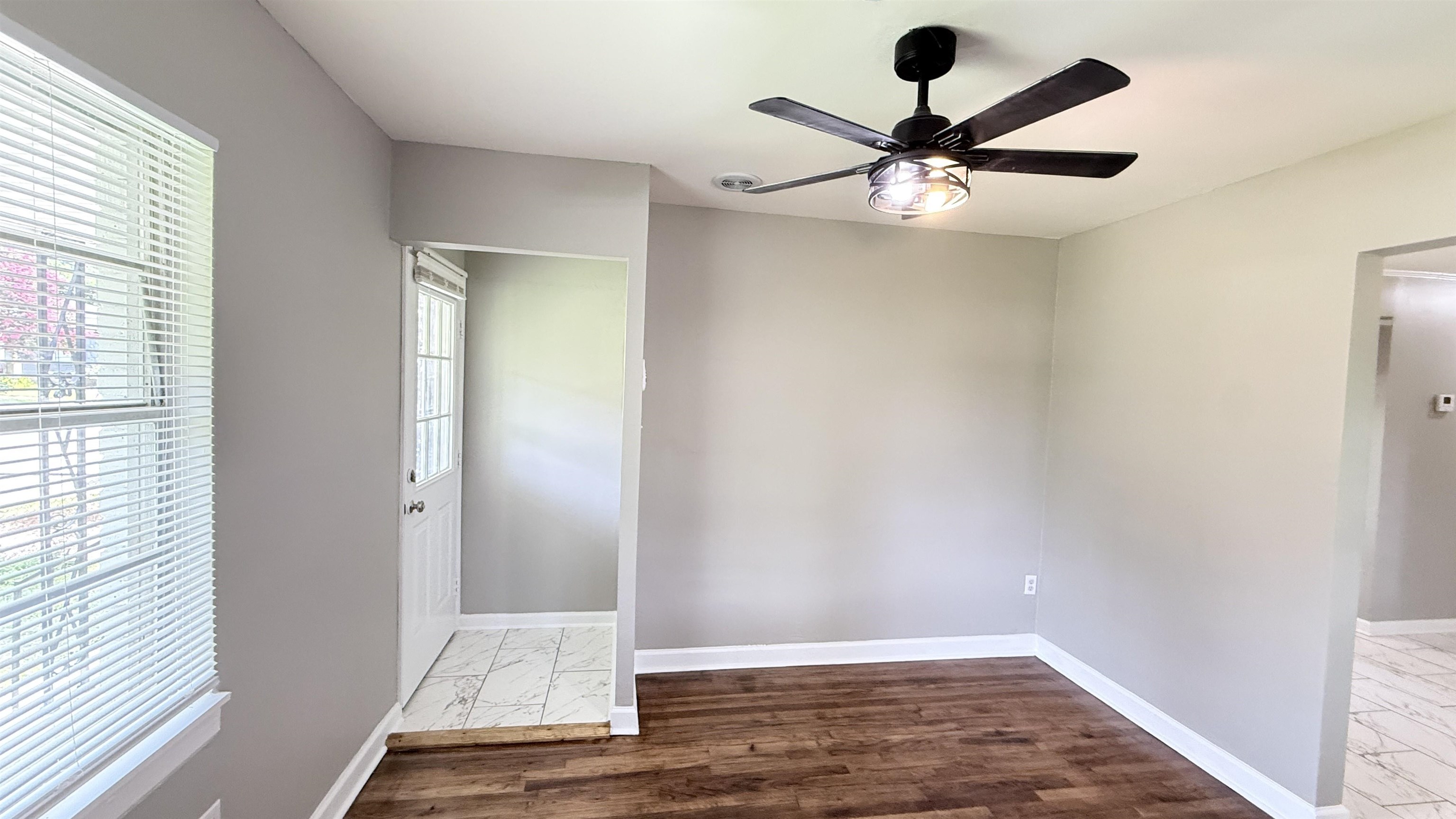 2351 E Cable St Property Photo 15