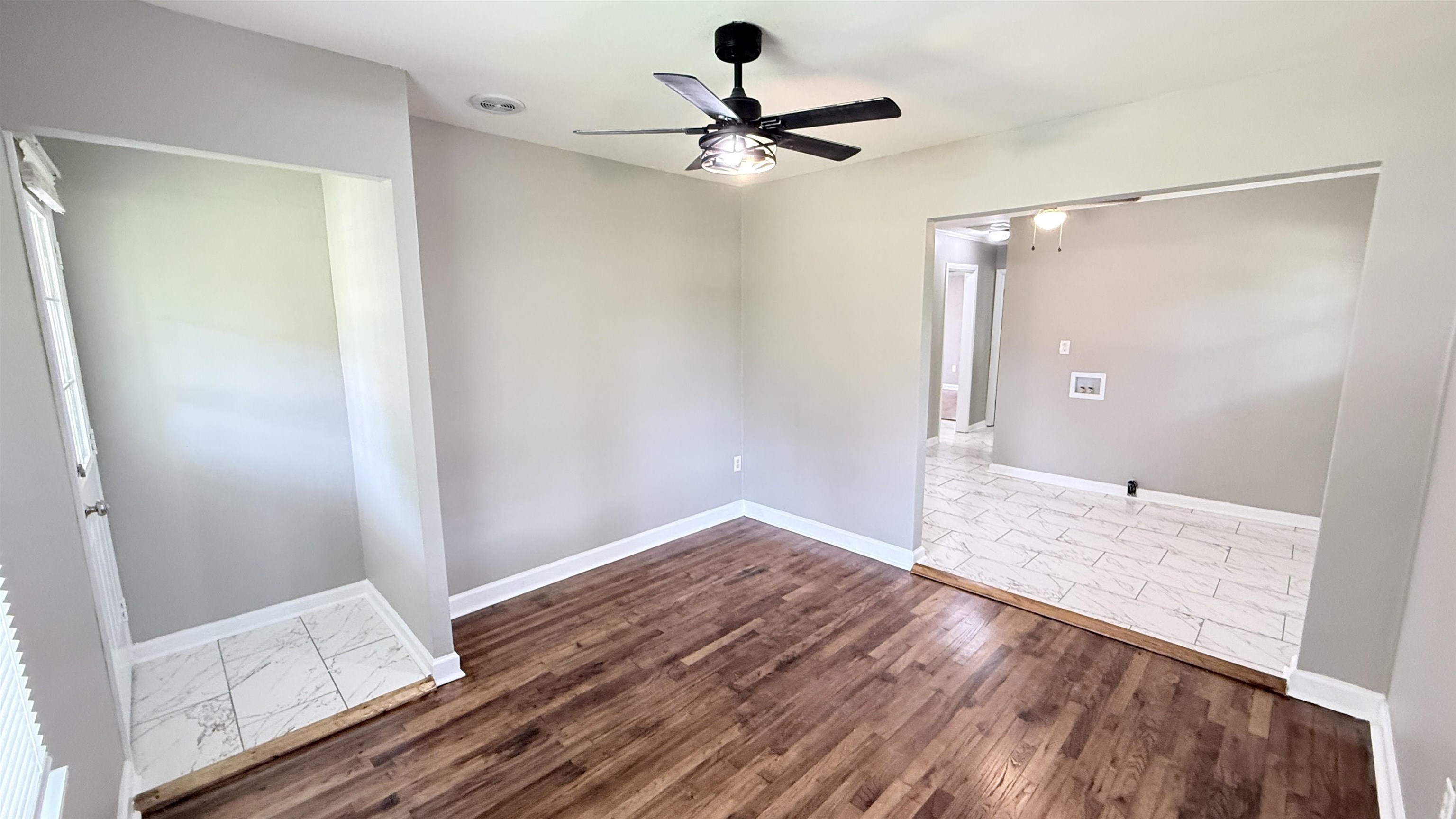 2351 E Cable St Property Photo 16