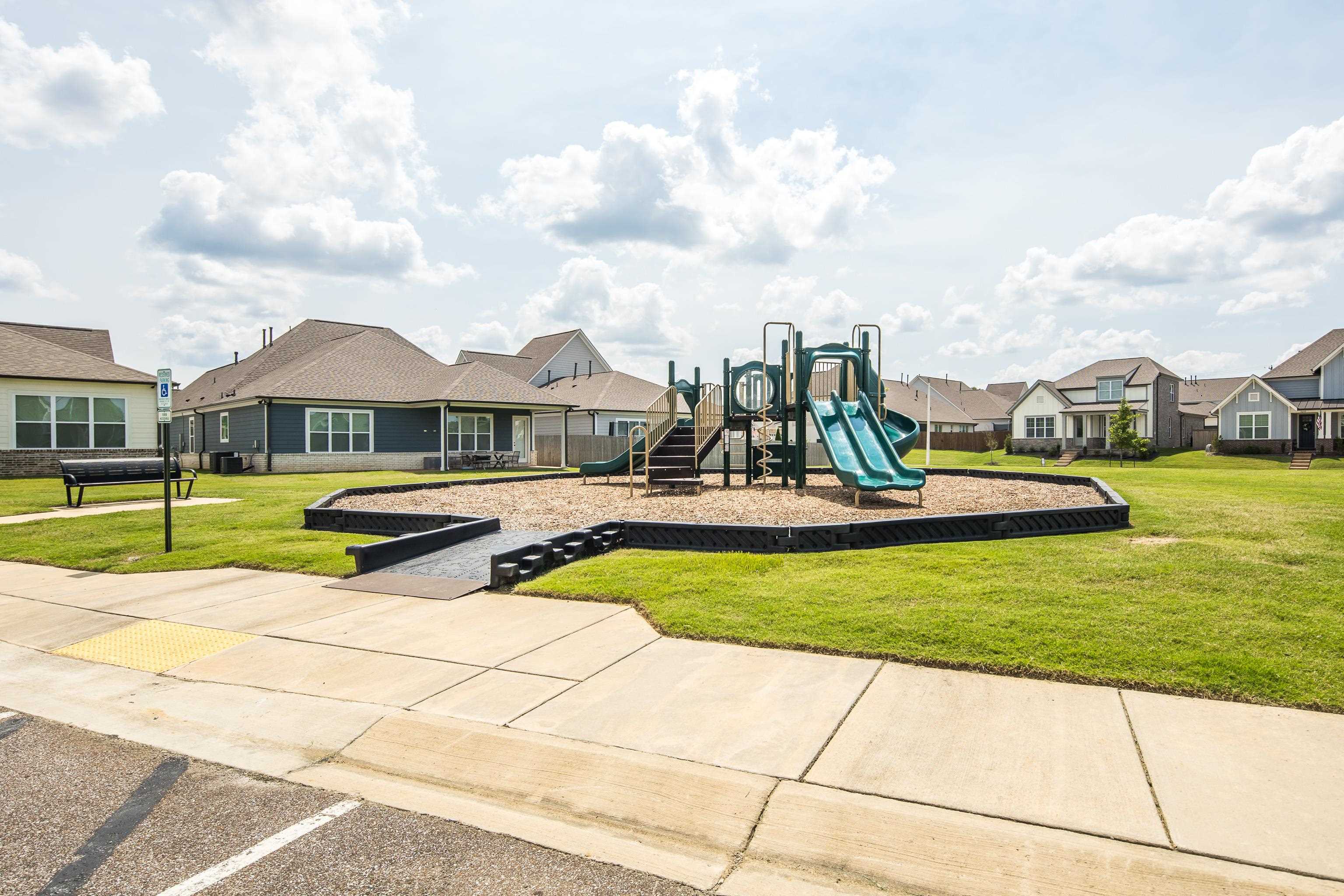 11287 Ardsley Dr N Property Photo 35