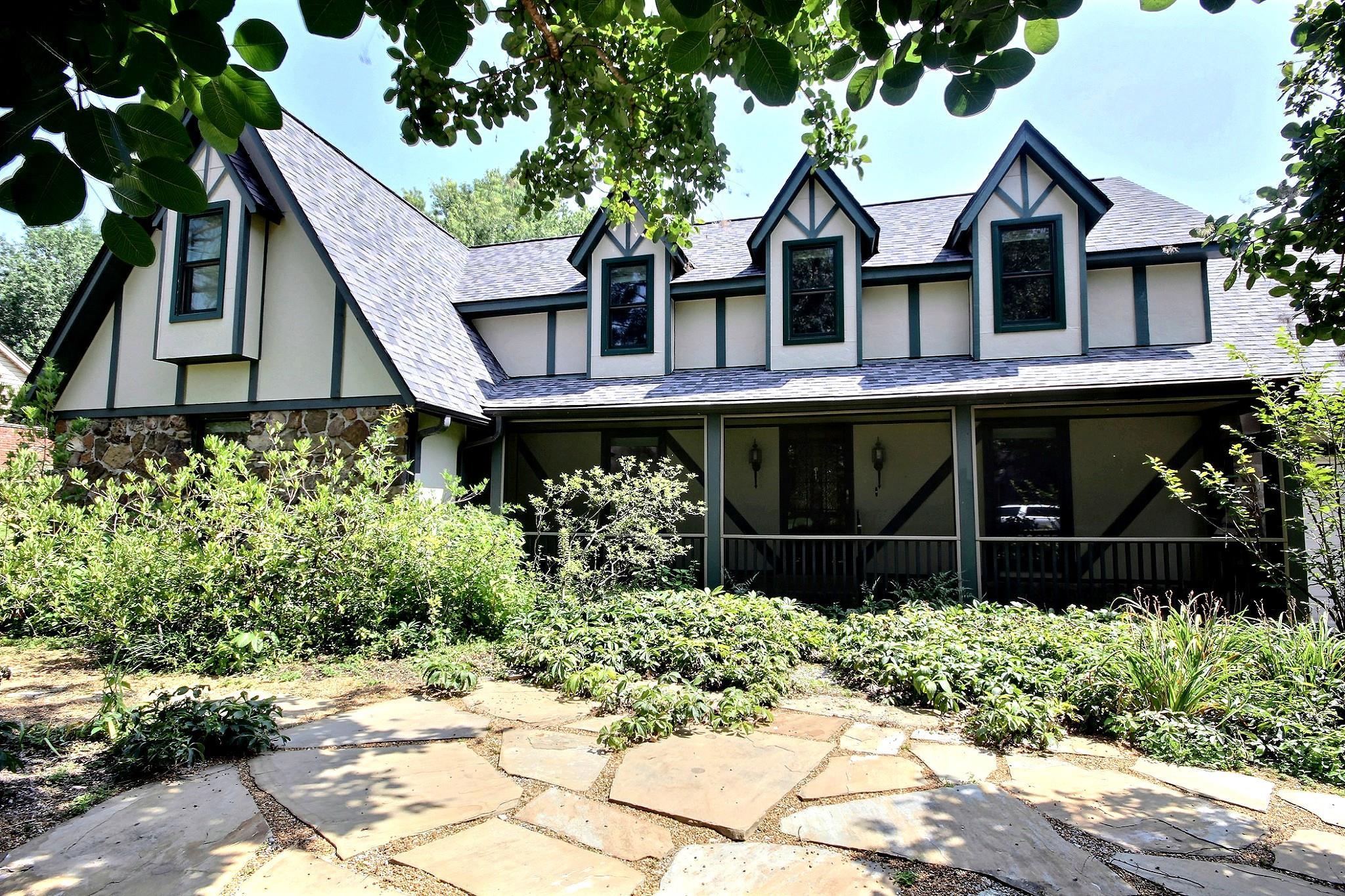 7951 ELM LEAF ST Property Photo 1