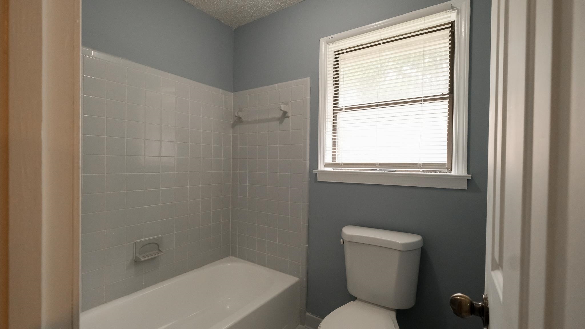 2050 Mt Badon Ln Property Photo 20