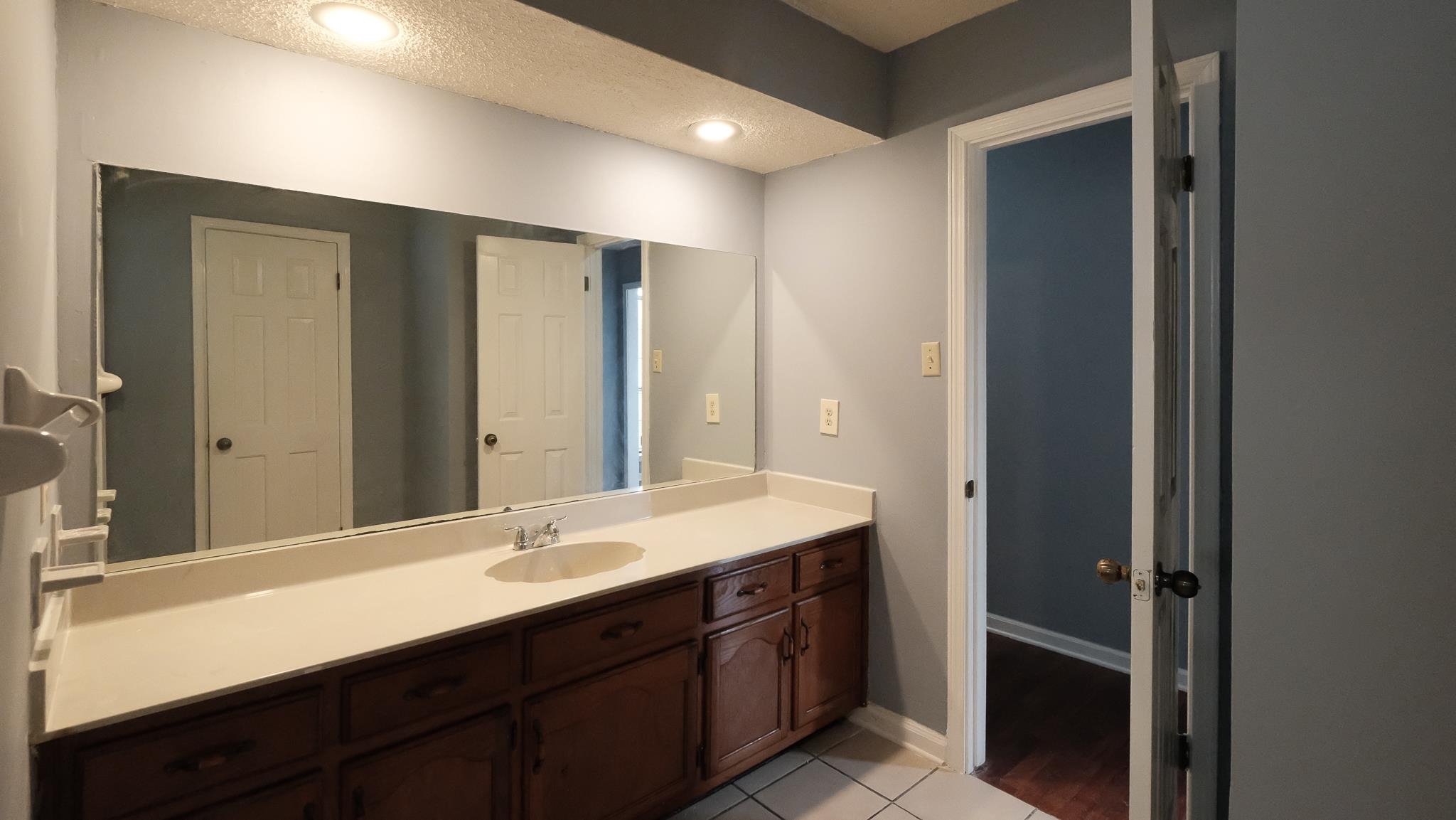 2050 Mt Badon Ln Property Photo 22