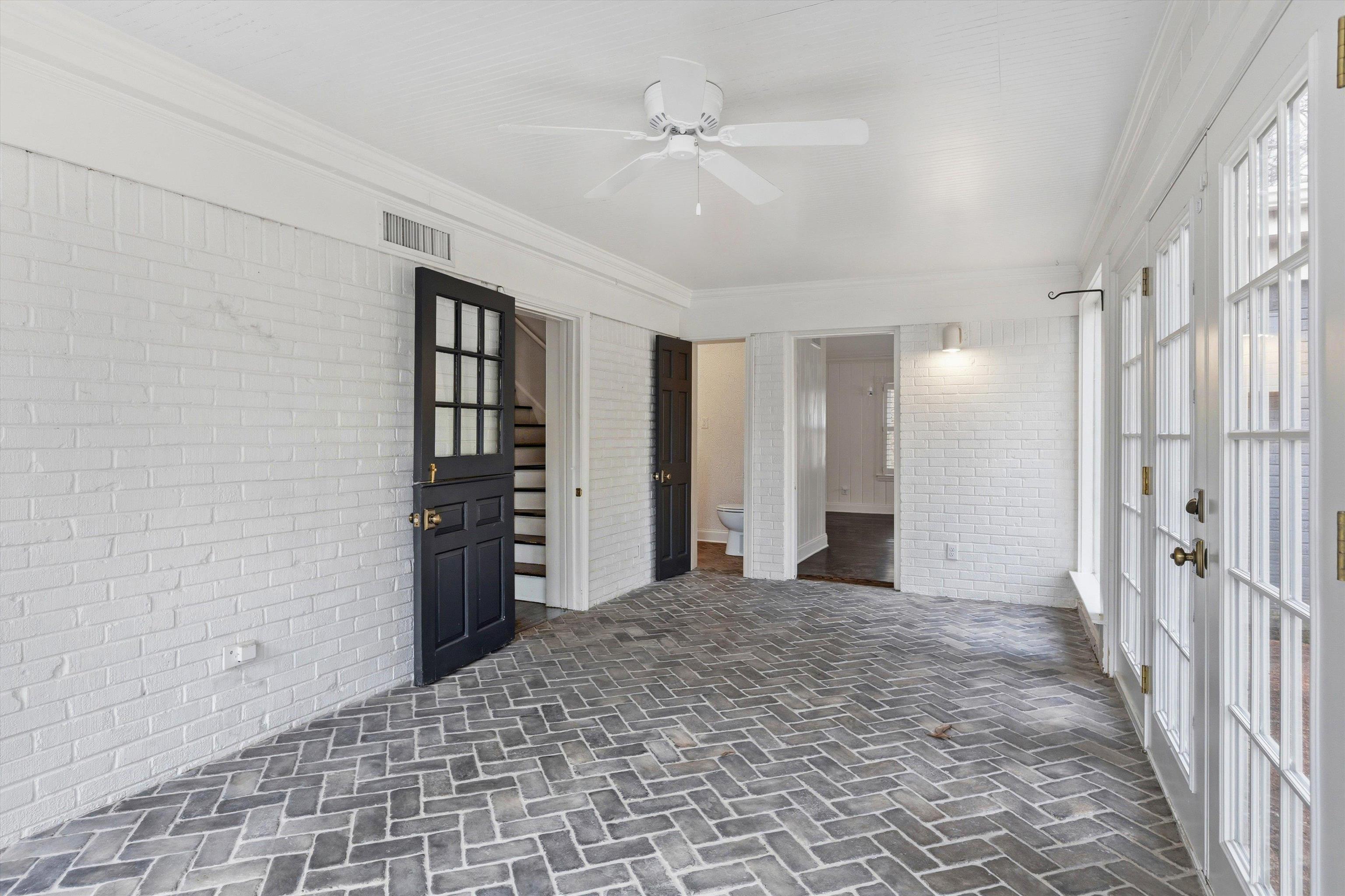 3556 Northwood Dr Property Photo 15