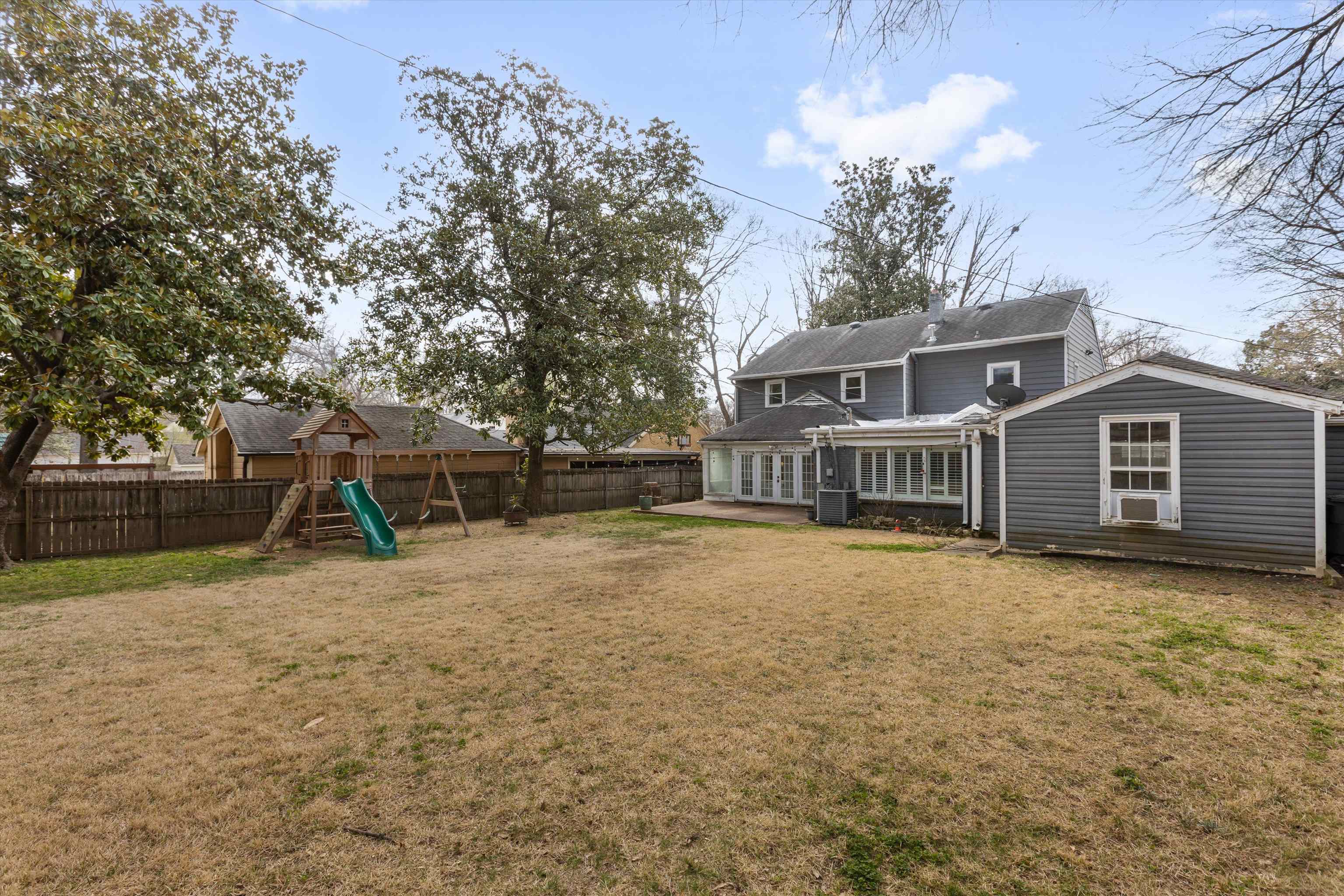3556 Northwood Dr Property Photo 38