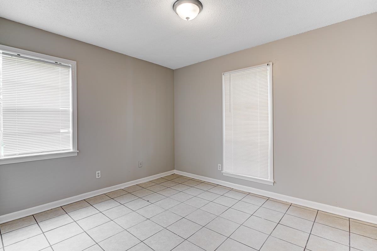 4218 Bacon St Property Photo 11