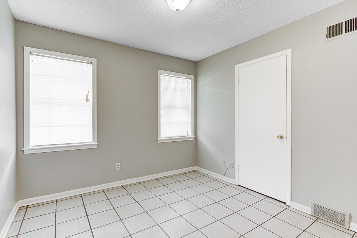 4218 Bacon St Property Photo 13