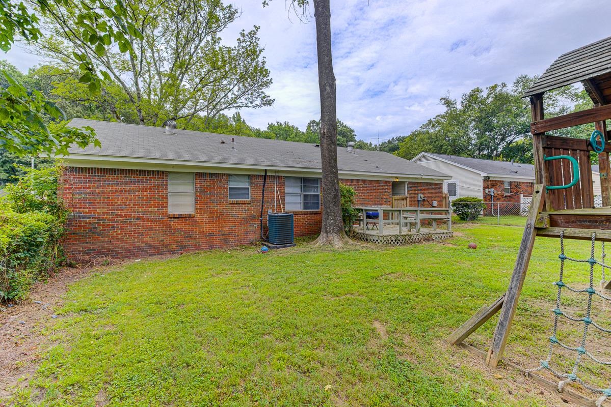 4218 Bacon St Property Photo 16