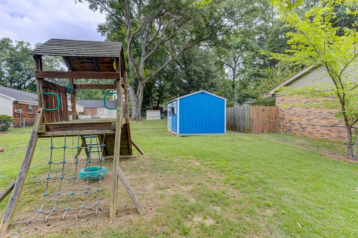 4218 Bacon St Property Photo 17