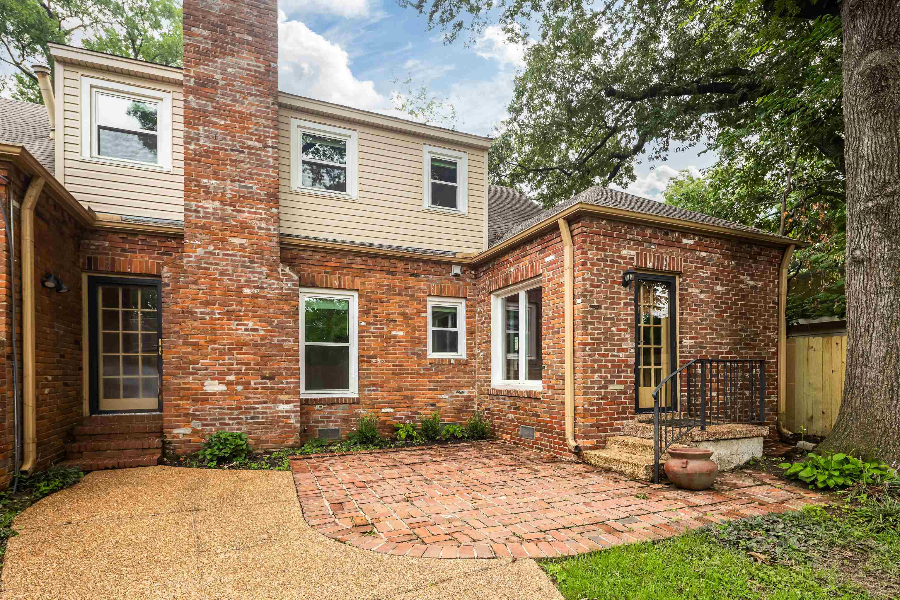 5 N Century St Property Photo 34