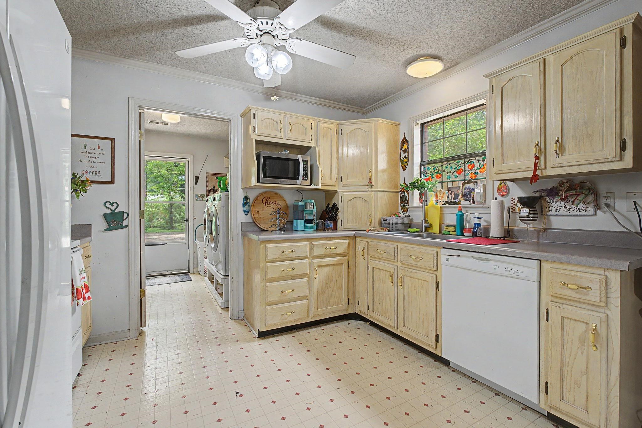 505 Vaughn Rd Property Photo 10