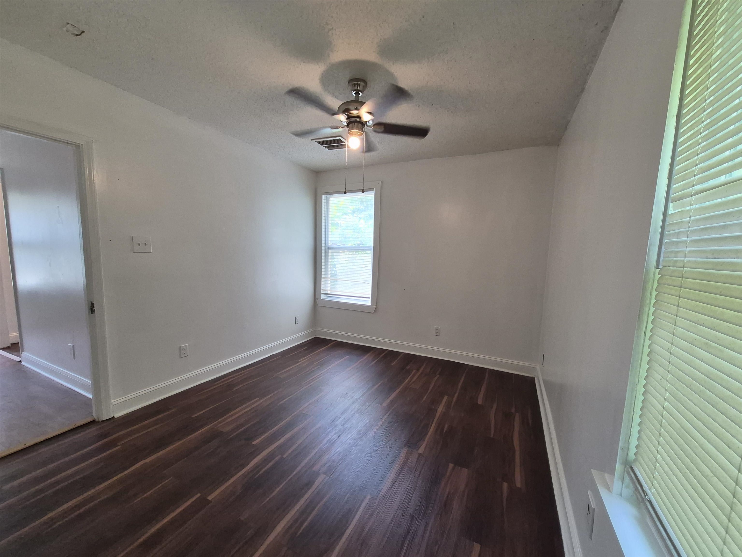 1074 Palmetto Ave 1074 Property Photo 8