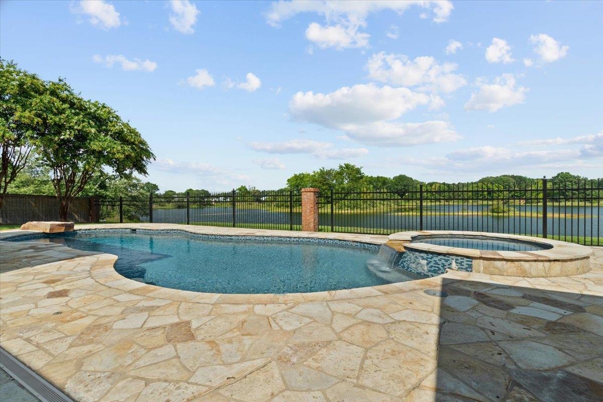 1292 Brayshore Dr Property Photo 36