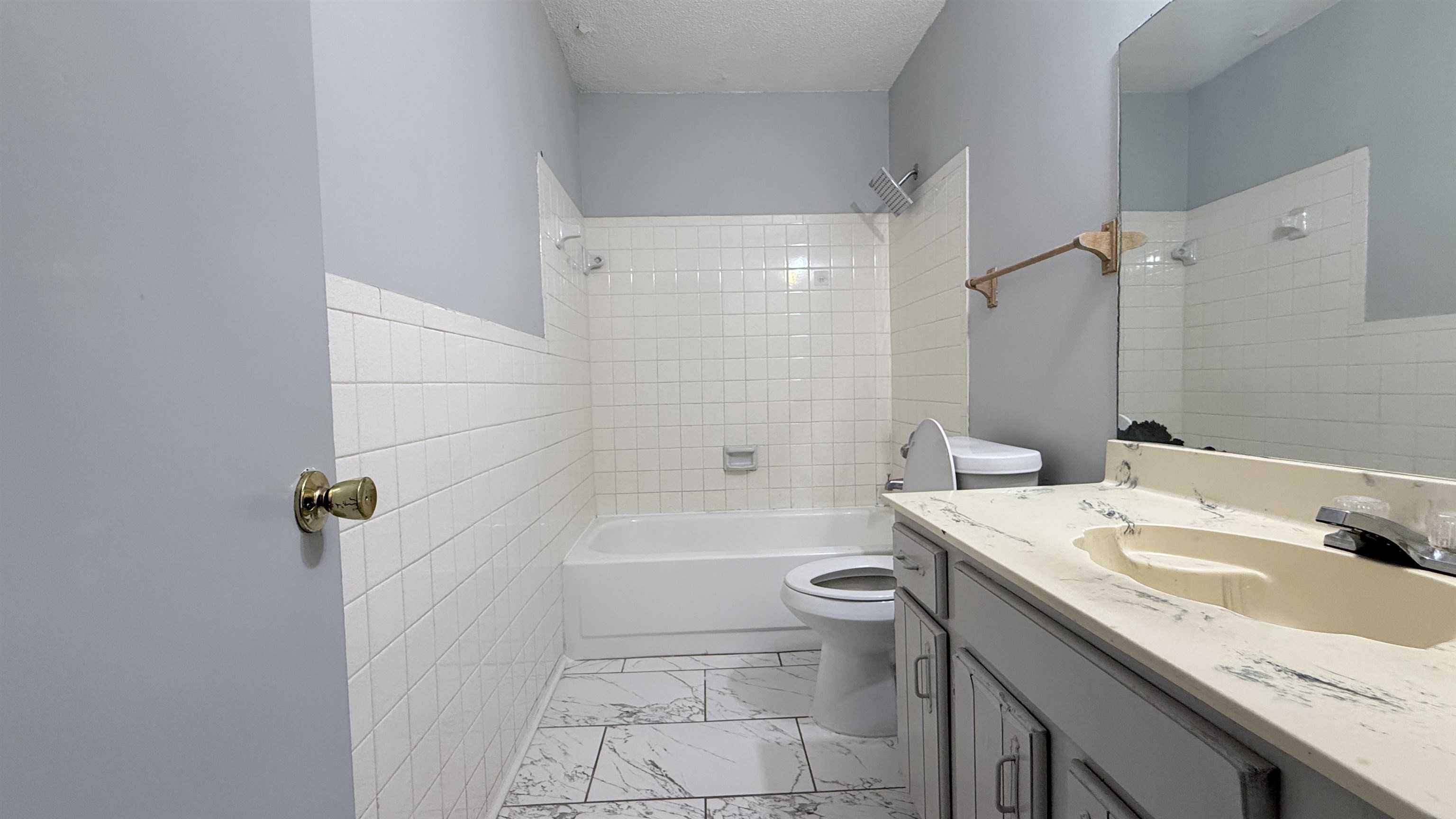 2753 E Skyline Cir Property Photo 21