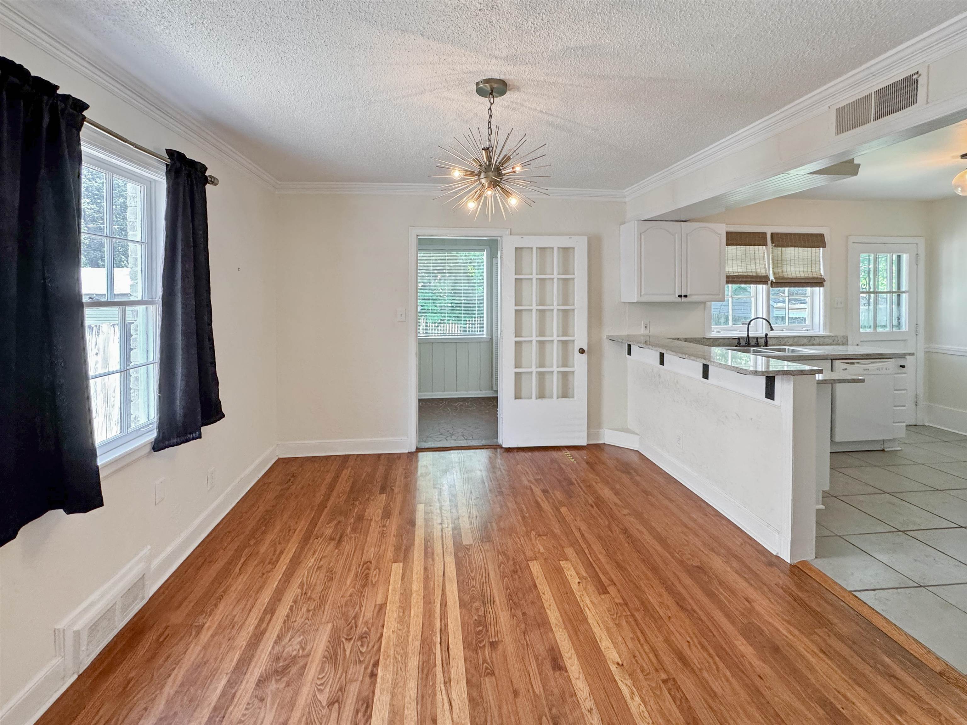 18 S Alicia Dr Property Photo 8