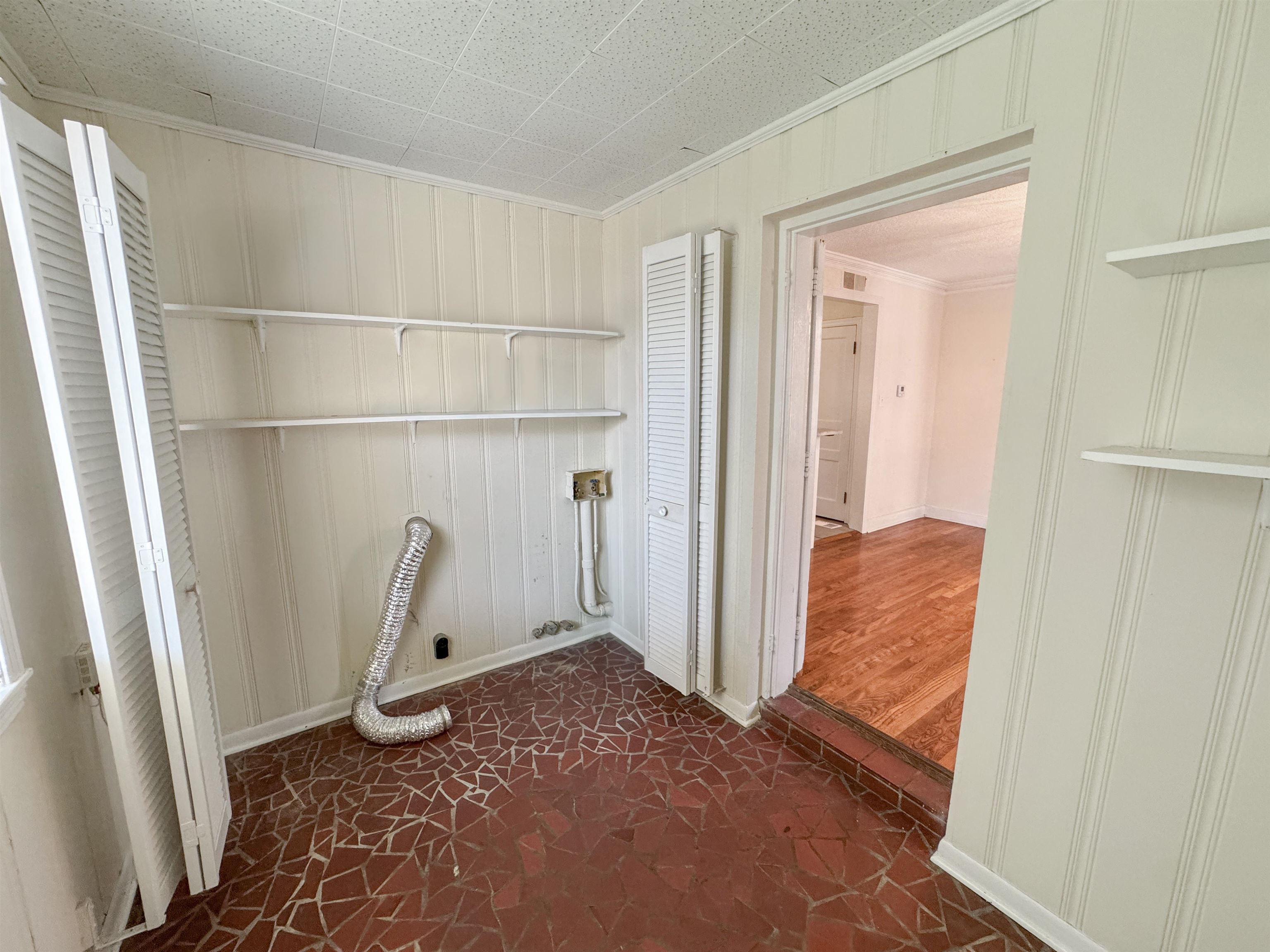 18 S Alicia Dr Property Photo 16