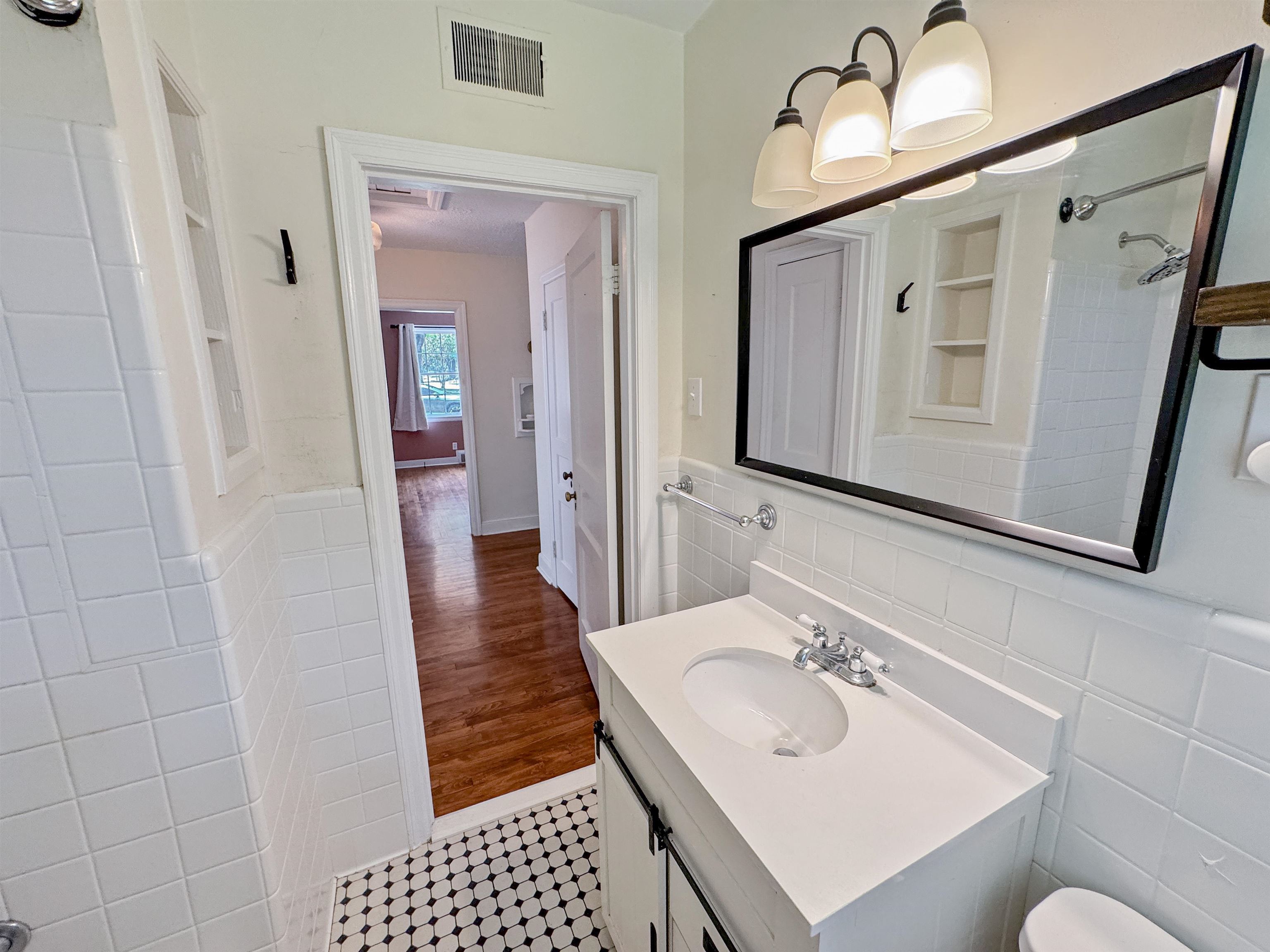 18 S Alicia Dr Property Photo 22