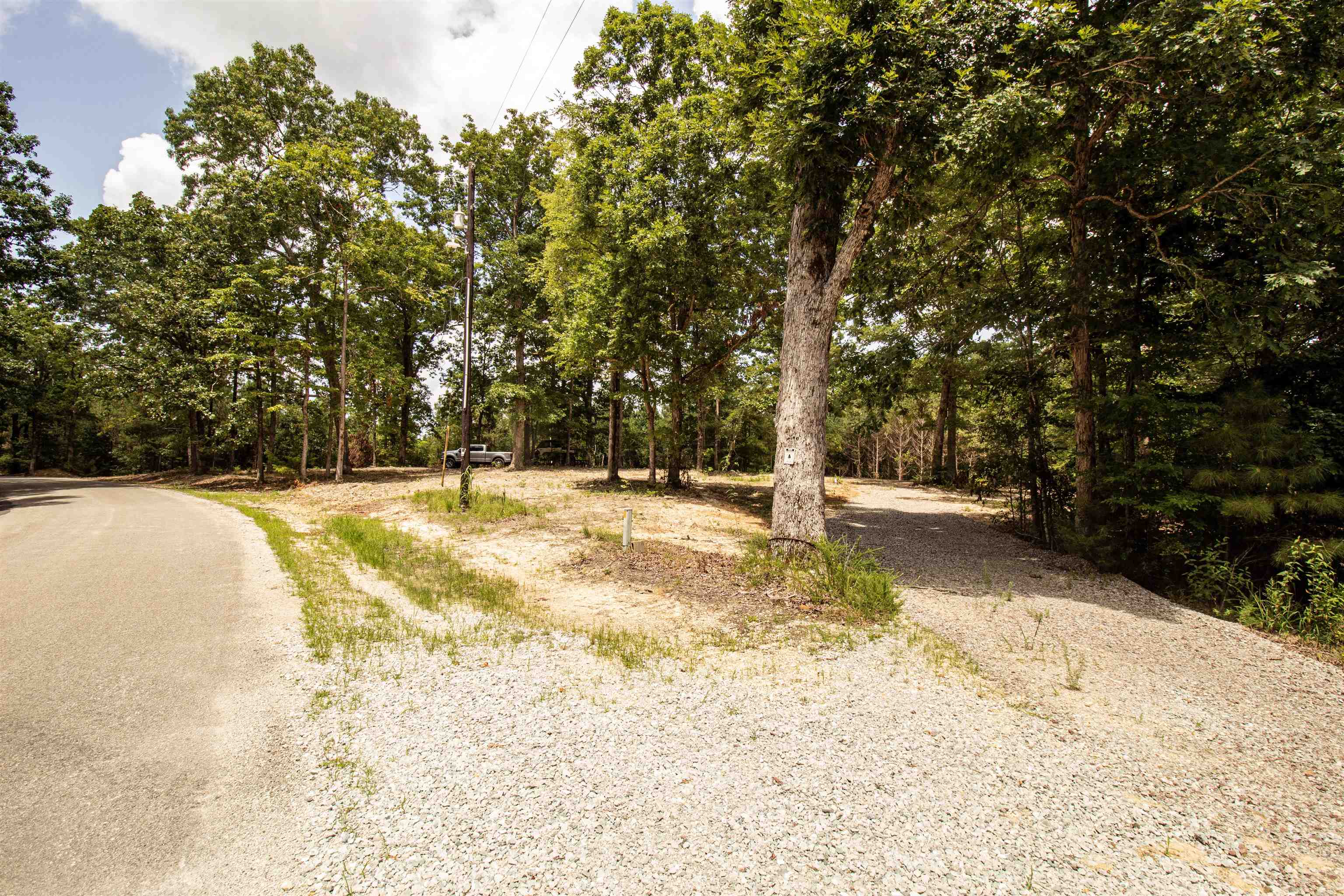 441 Roberts Rd Property Photo 2