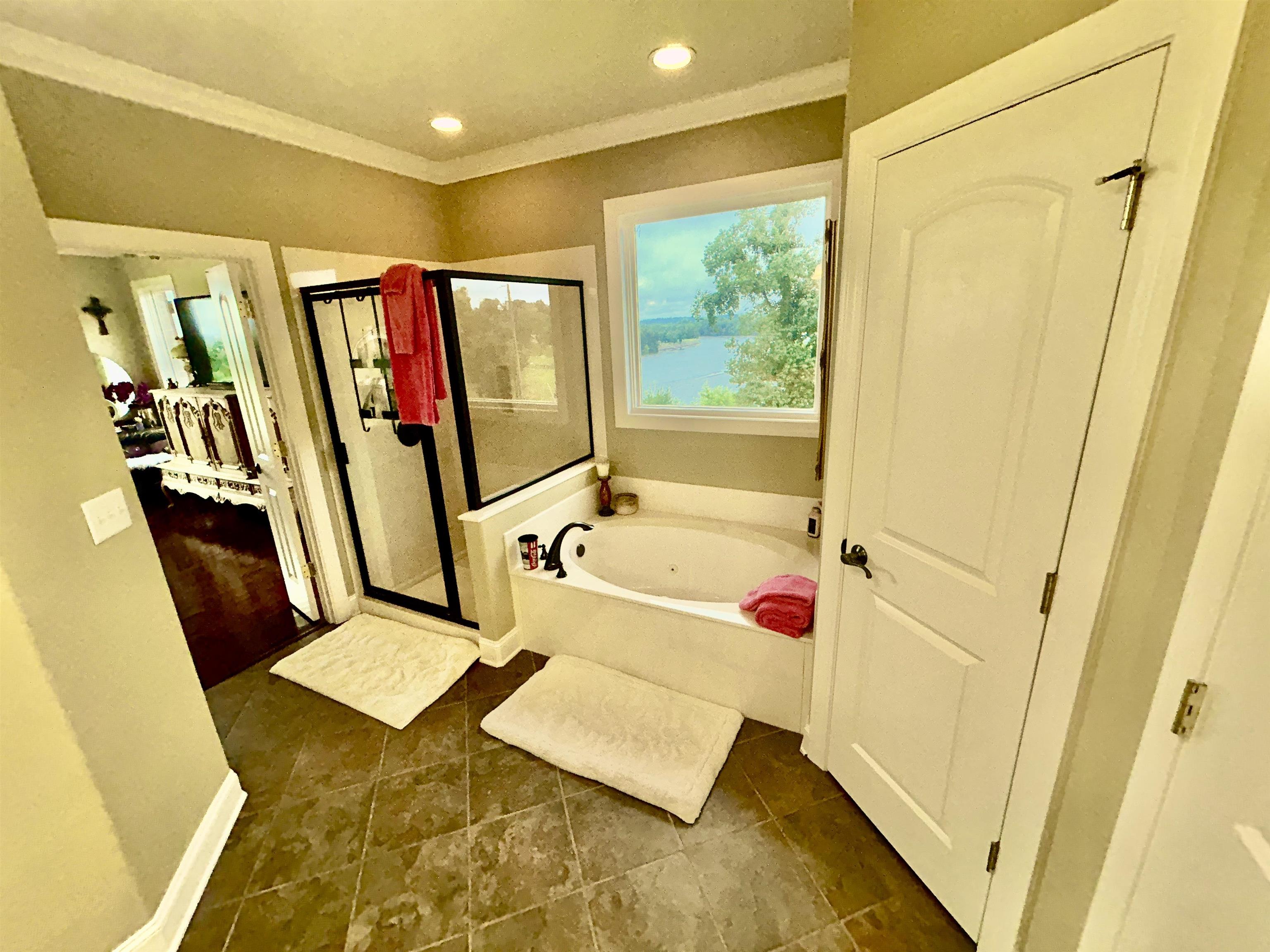 30 Riverbend Cv Property Photo 18