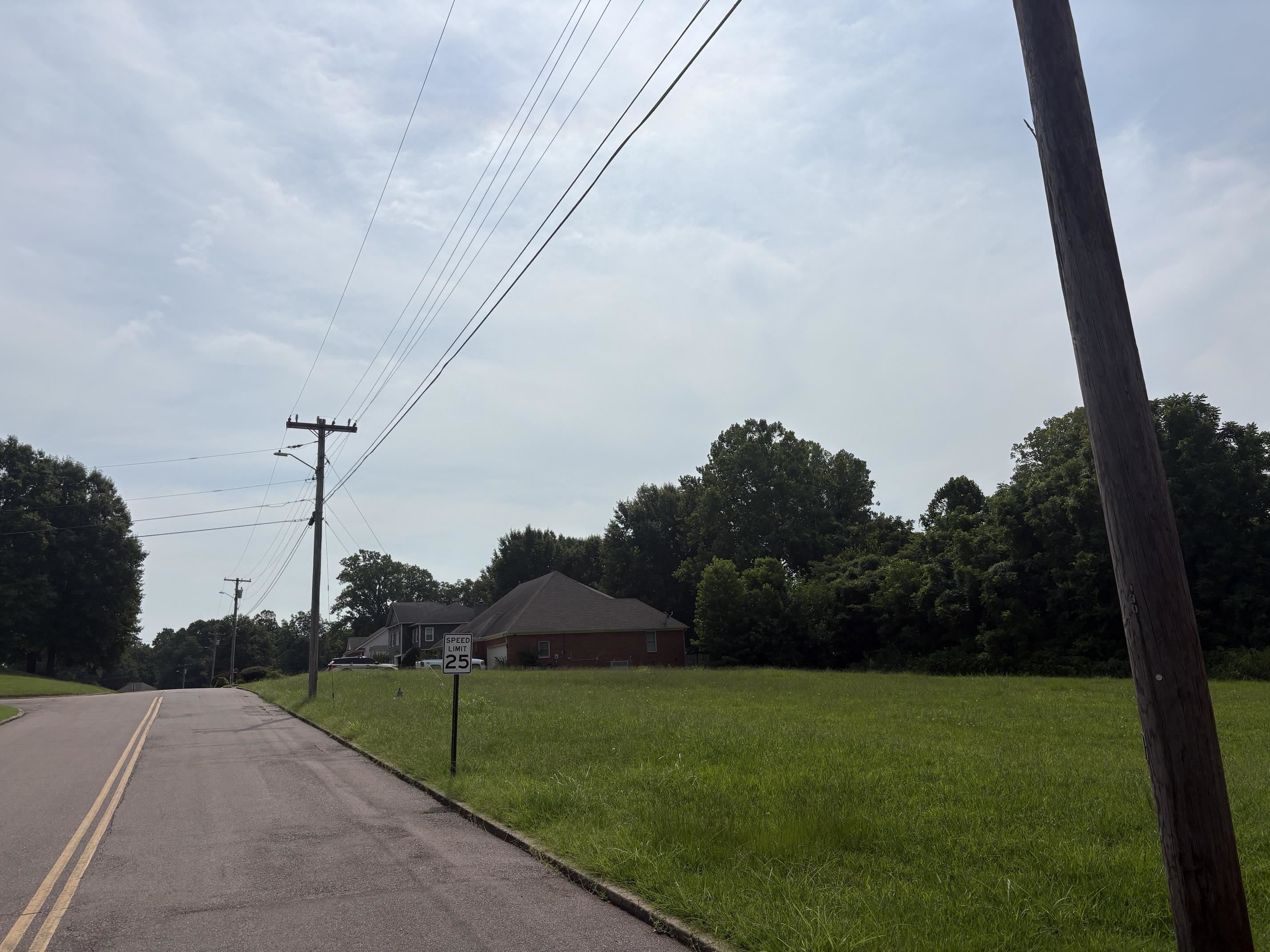 39-40 Willow Creek Dr Property Photo 3