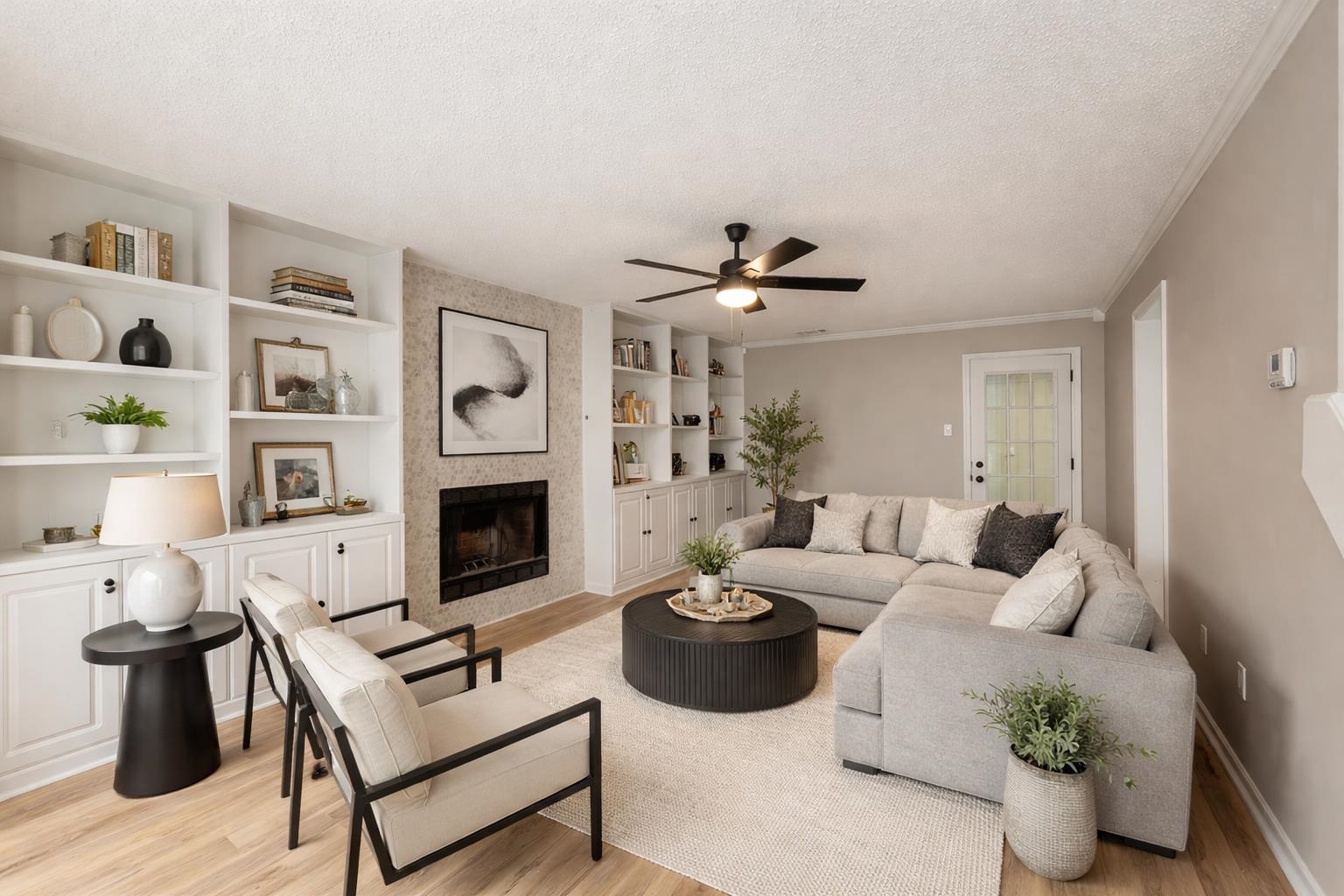 9102 Valkrie Ln Property Photo 6