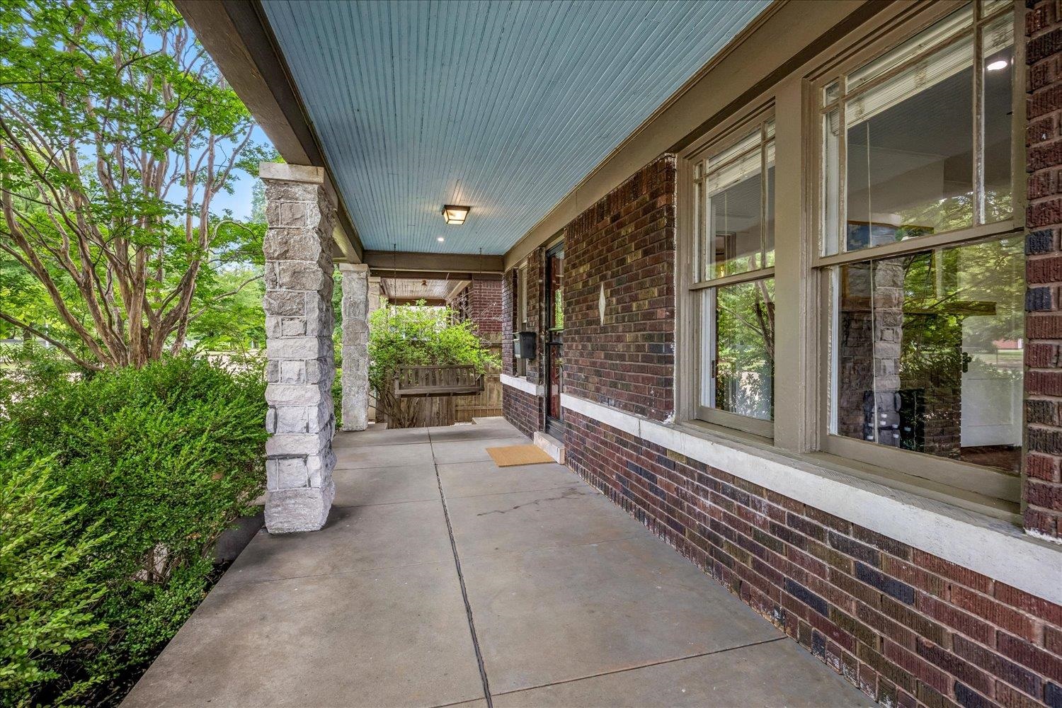 2562 Sam Cooper Blvd Property Photo 6