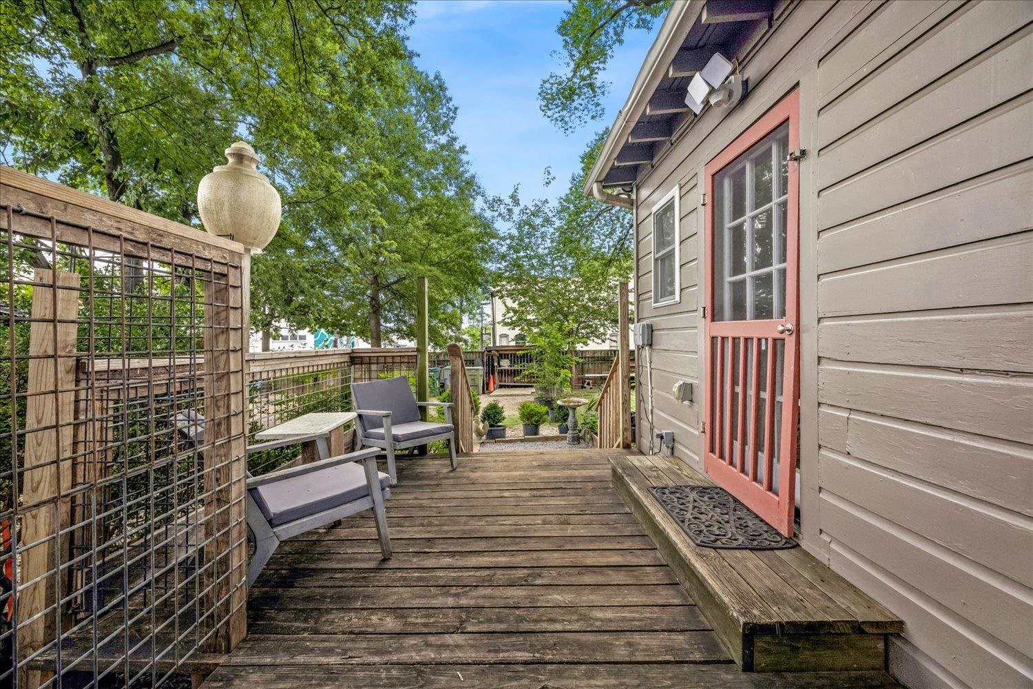 2562 Sam Cooper Blvd Property Photo 17