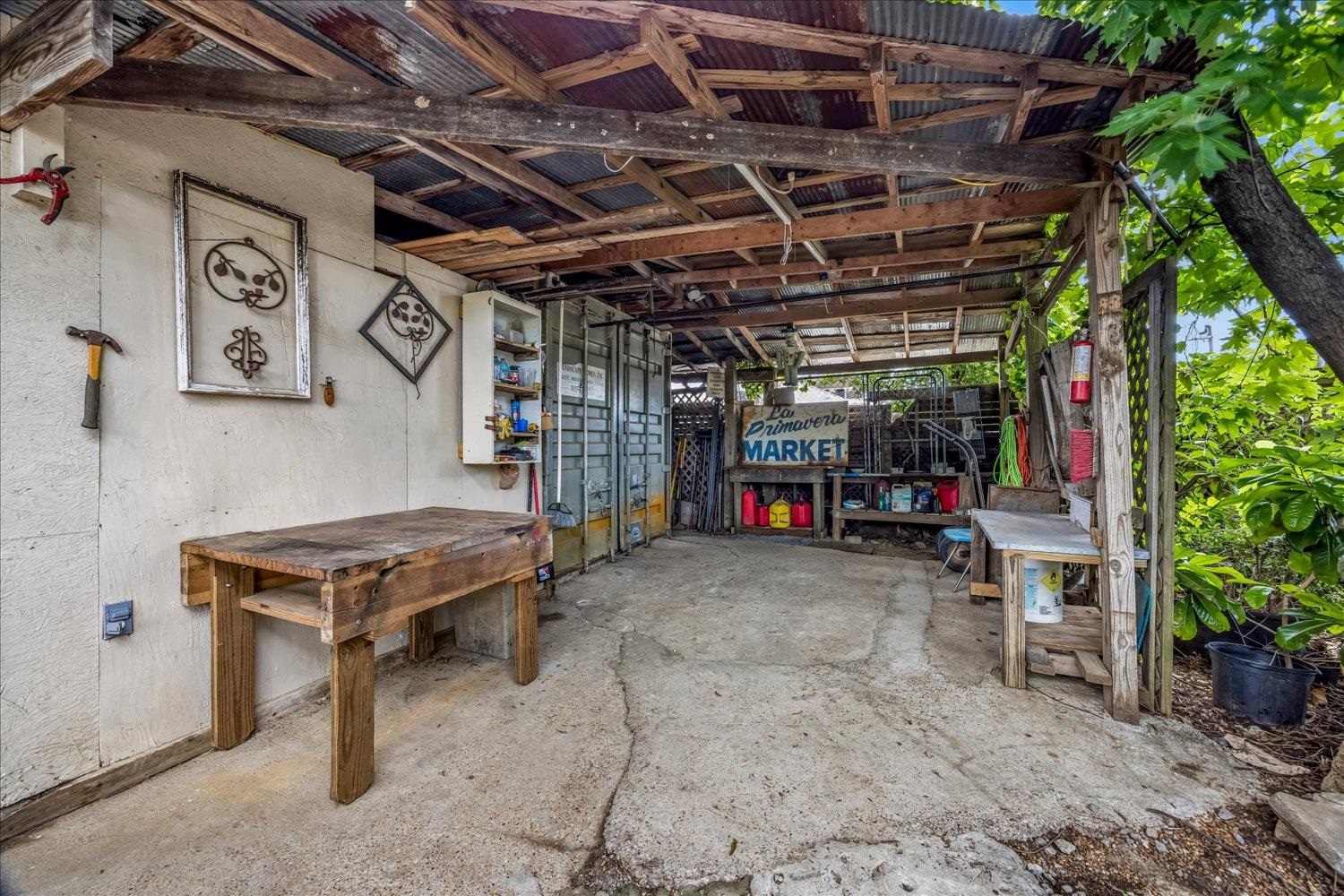 2562 Sam Cooper Blvd Property Photo 23
