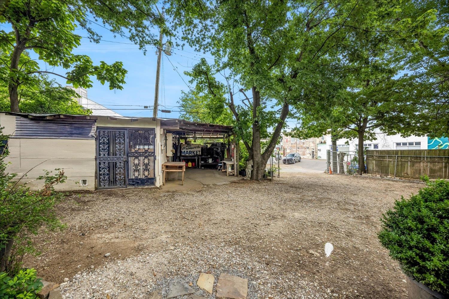 2562 Sam Cooper Blvd Property Photo 25