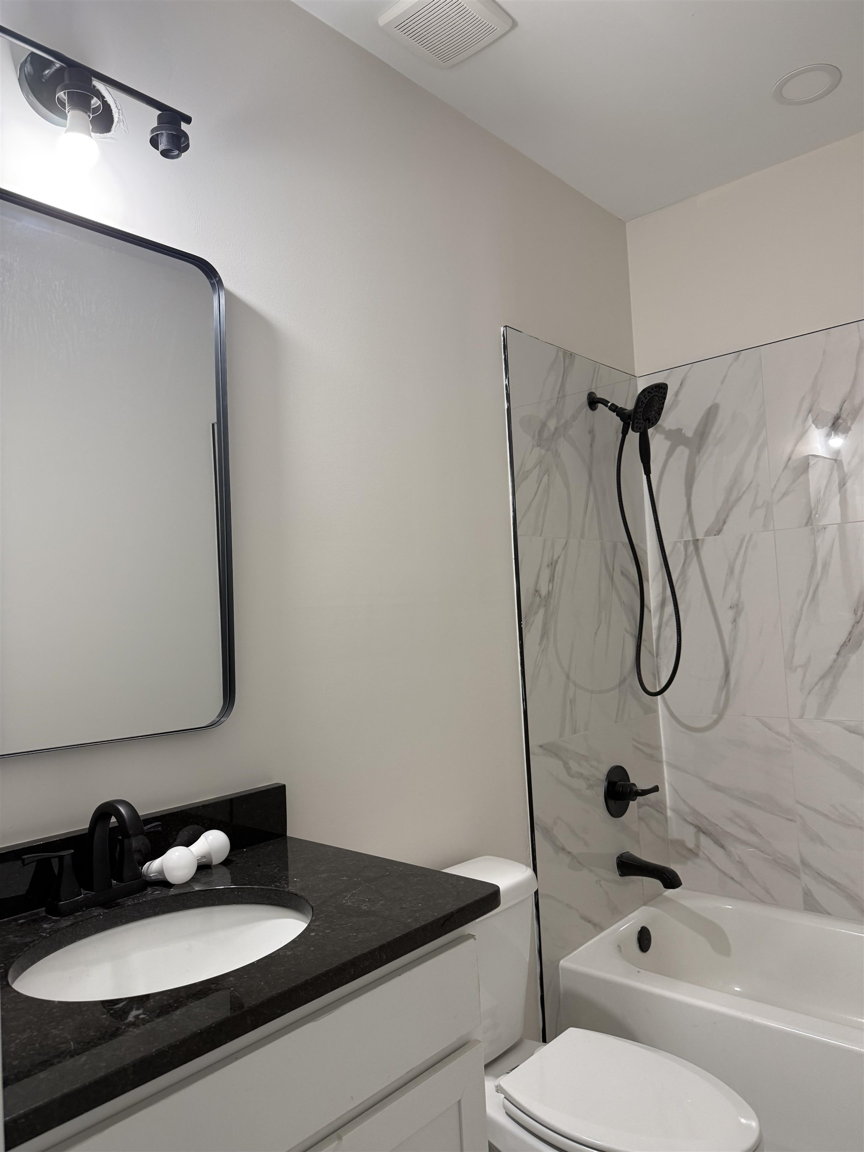 3606 Epping Hills Cv Property Photo 9