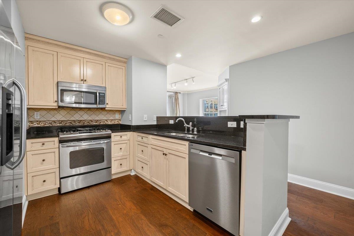 127 Madison Ave 201 Property Photo 14