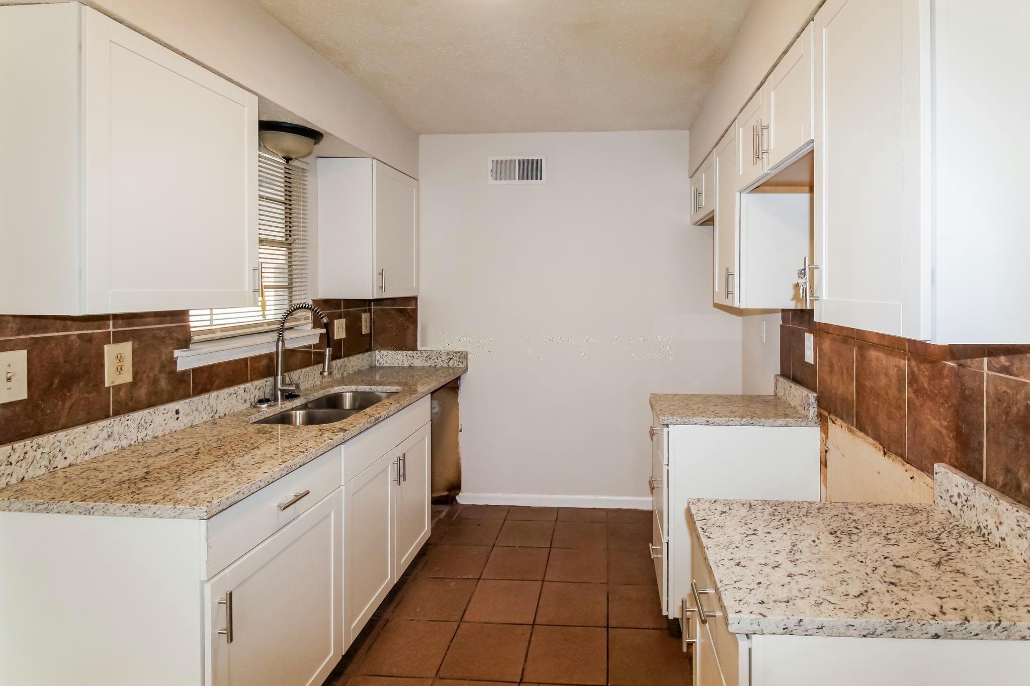 4991 Penwood Cv Property Photo 3