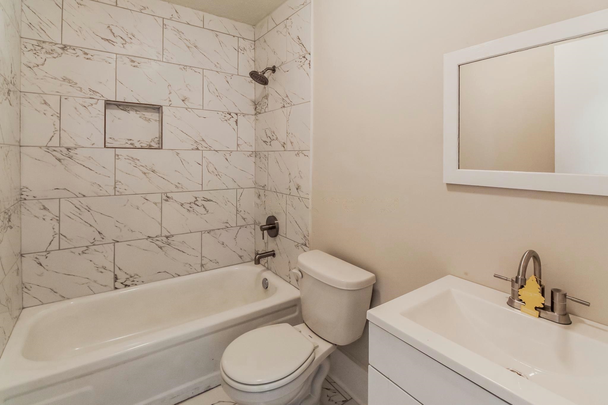 4991 Penwood Cv Property Photo 10