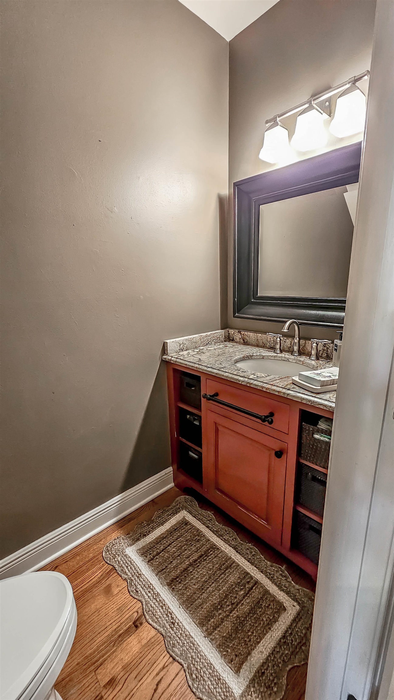 2357 E Shrewsbury Run Property Photo 7