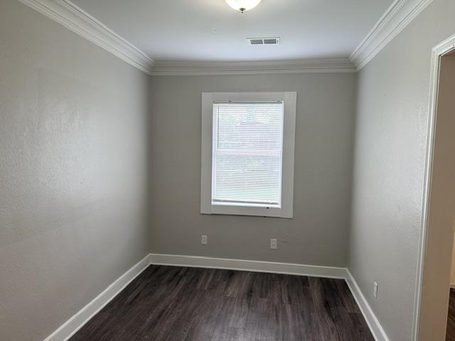 2043 Lamar Ave Property Photo 5