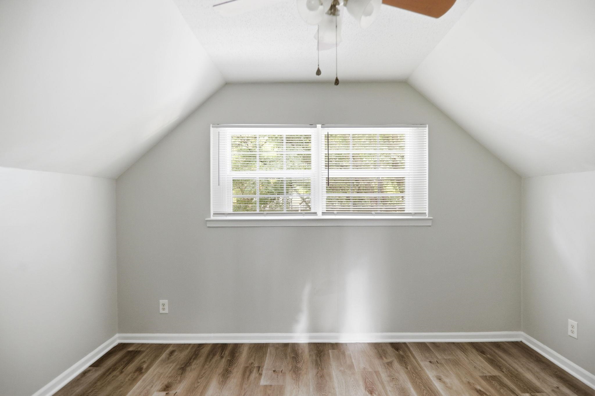 3764 Voltaire Ave Property Photo 26